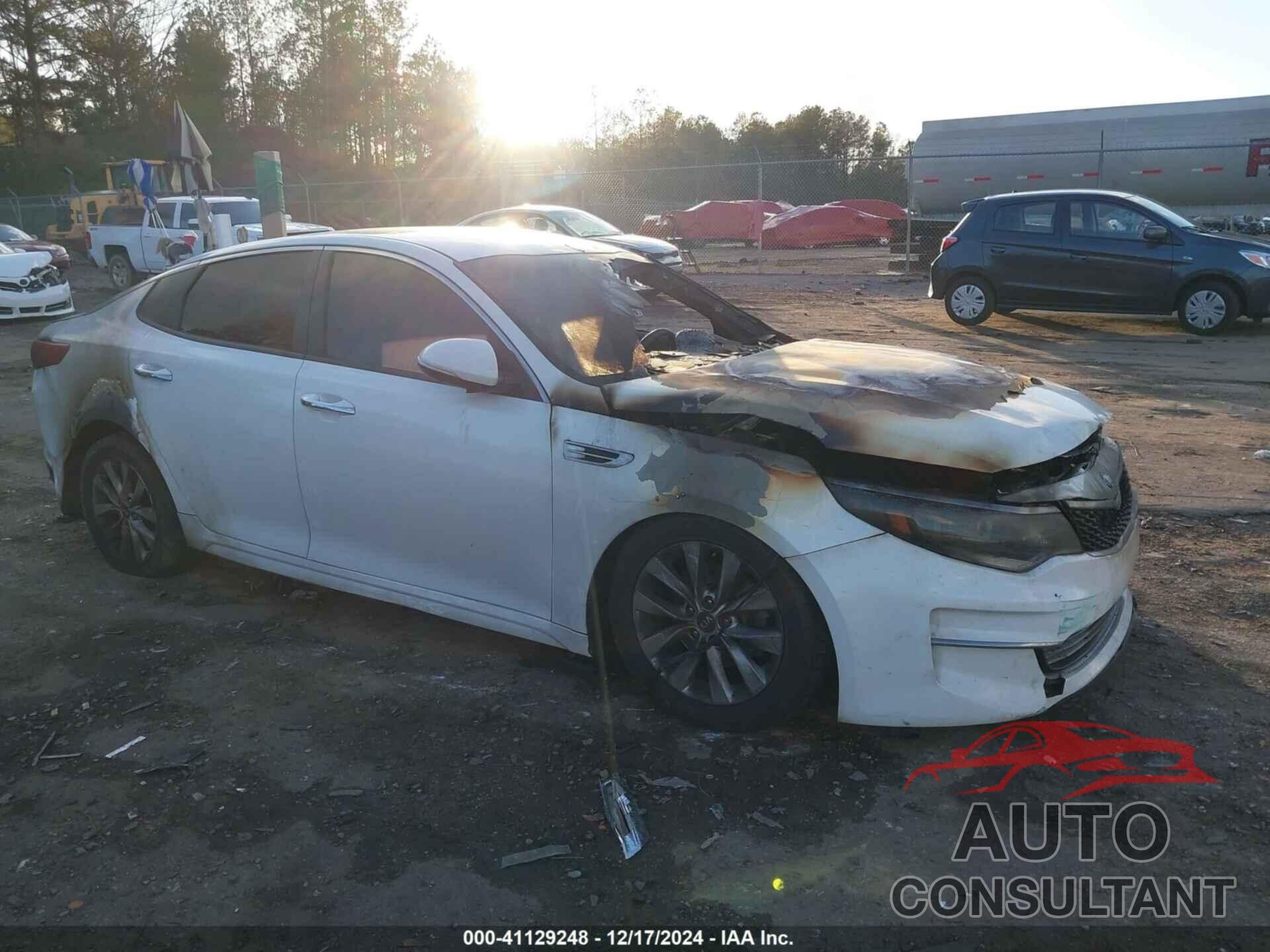 KIA OPTIMA 2017 - 5XXGT4L31HG124887