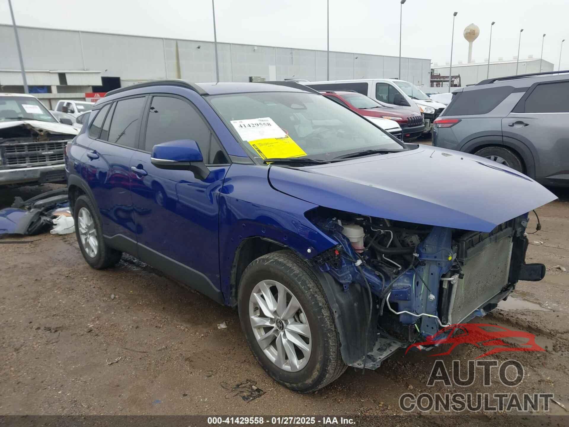 TOYOTA COROLLA CROSS 2023 - 7MUBAAAG9PV062761
