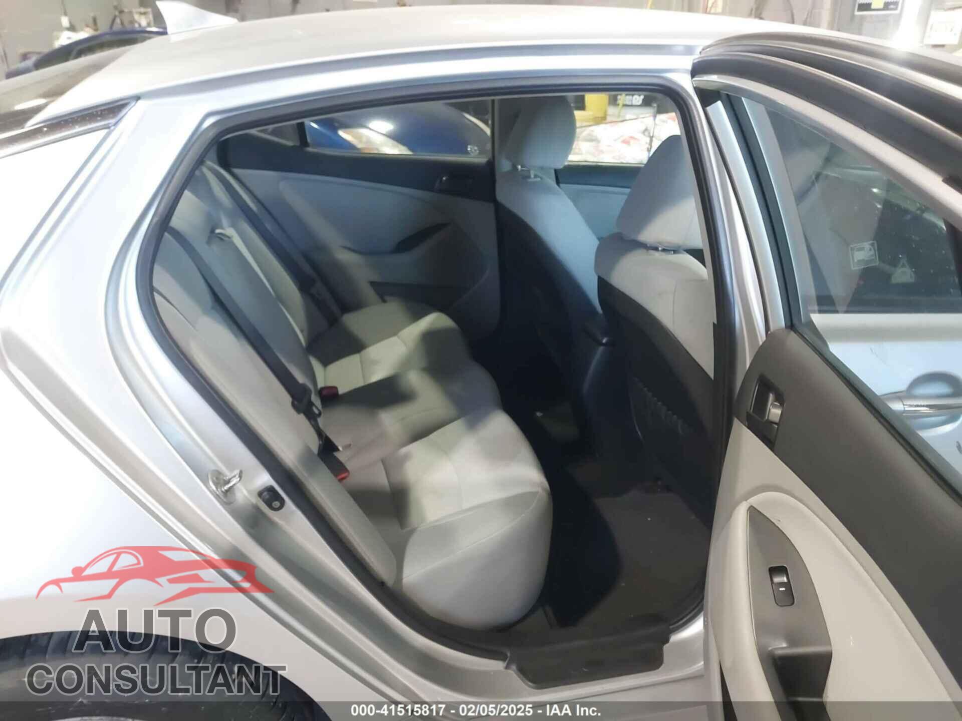KIA OPTIMA 2012 - KNAGM4A76C5283644