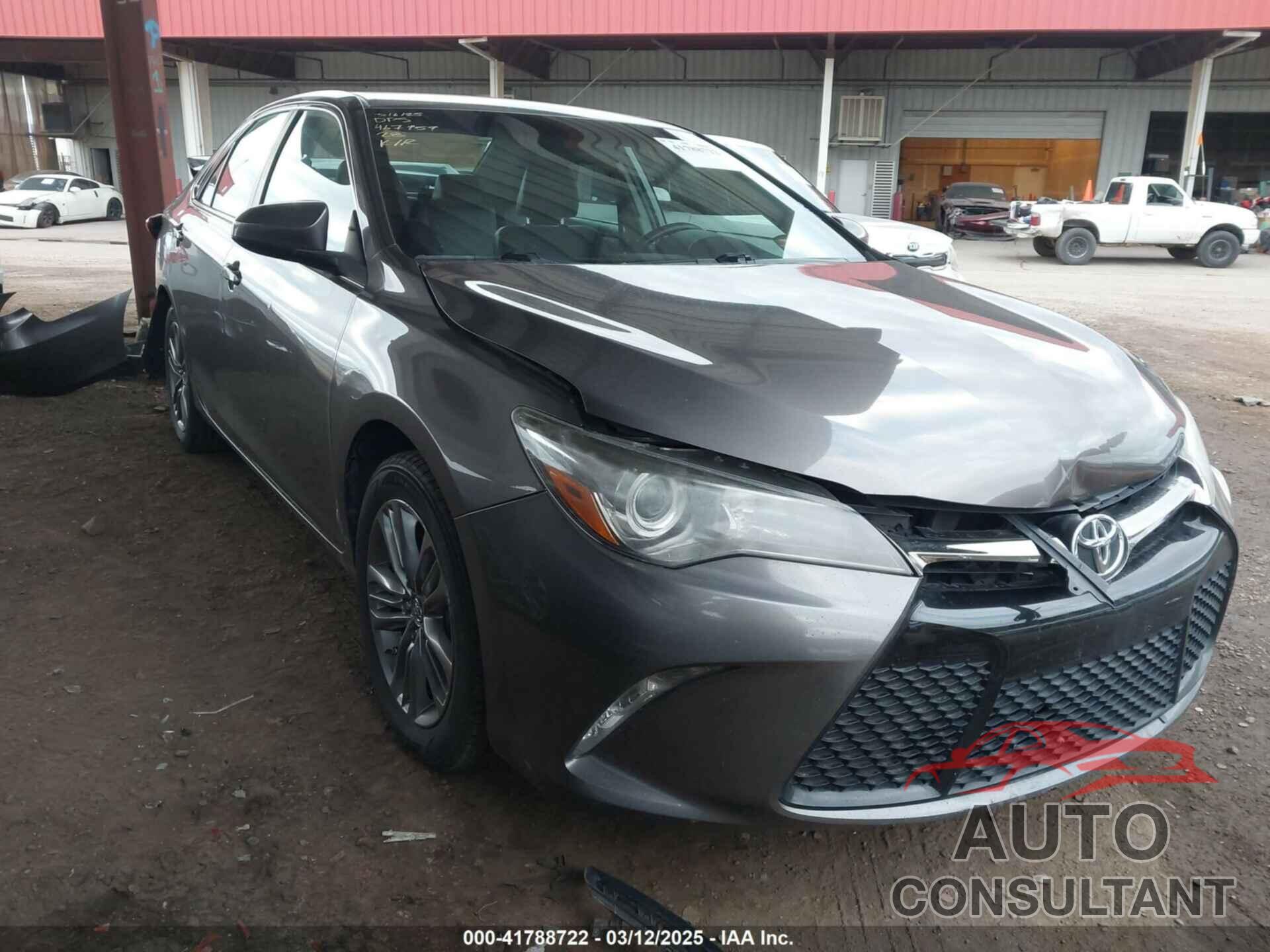 TOYOTA CAMRY 2017 - 4T1BF1FK7HU683126