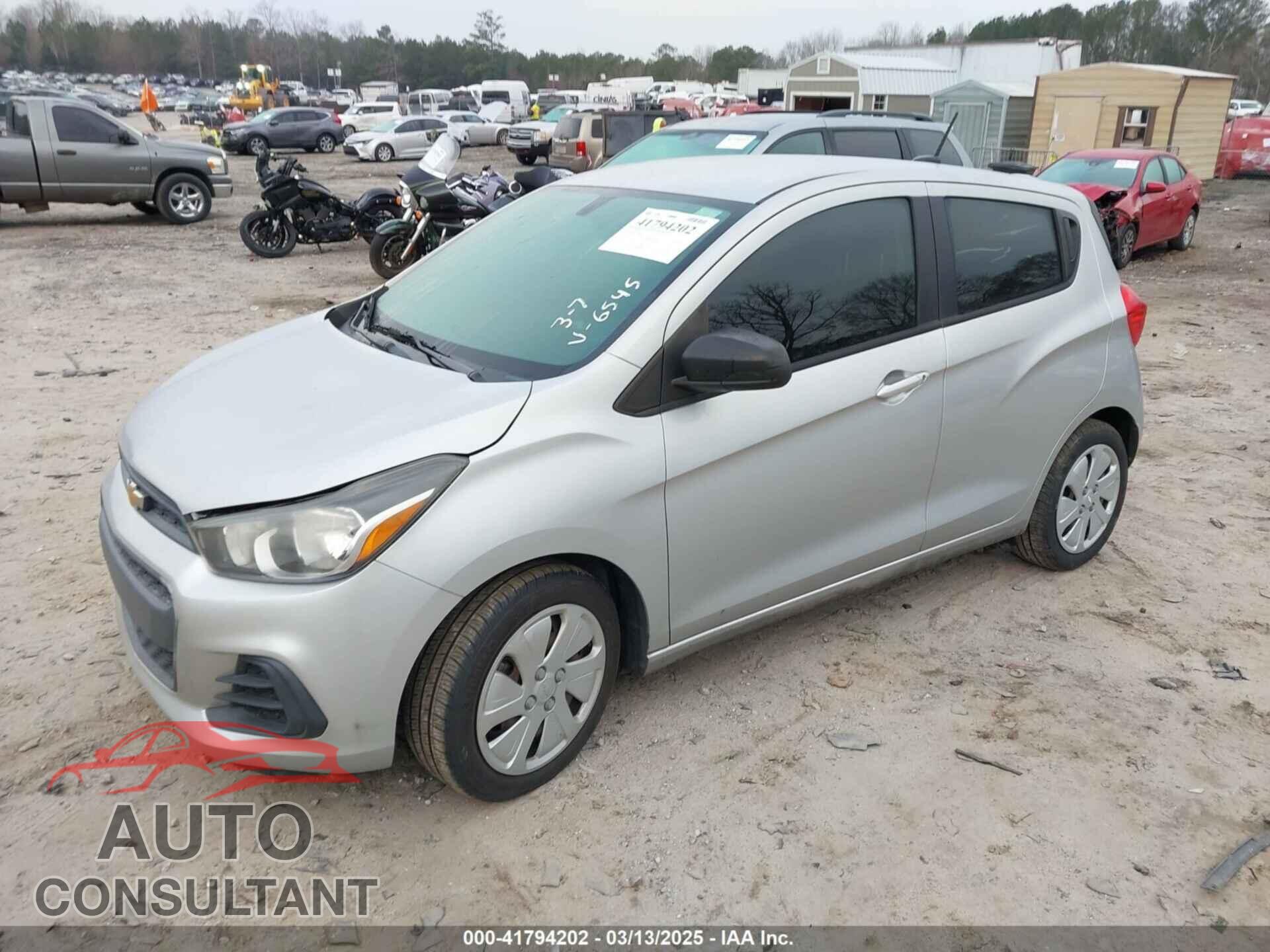 CHEVROLET SPARK 2017 - KL8CA6SA9HC756545