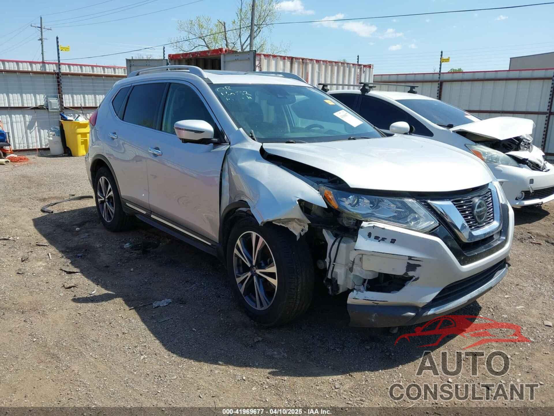 NISSAN ROGUE 2018 - 5N1AT2MT6JC844714
