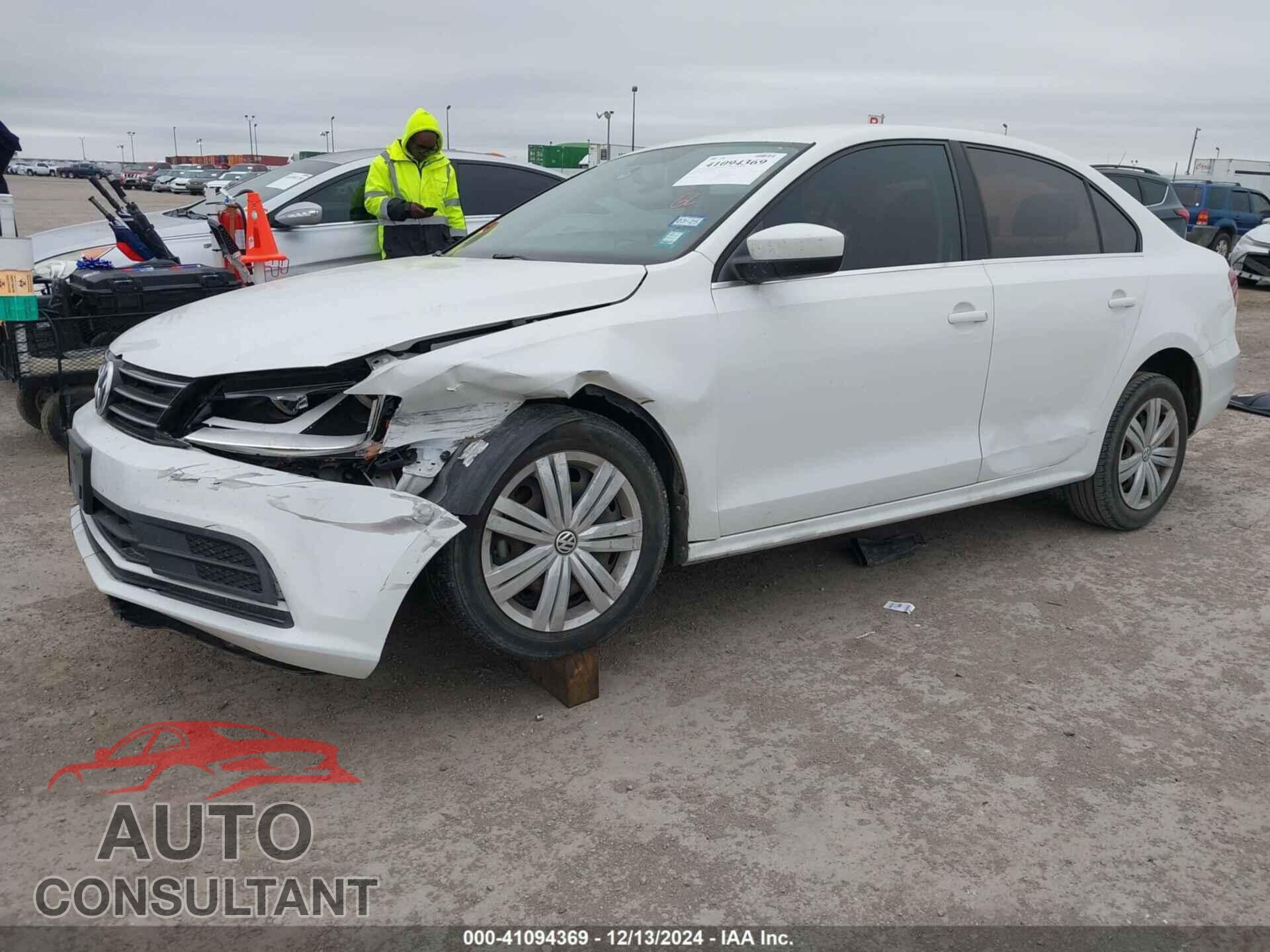 VOLKSWAGEN JETTA 2017 - 3VW2B7AJXHM350938