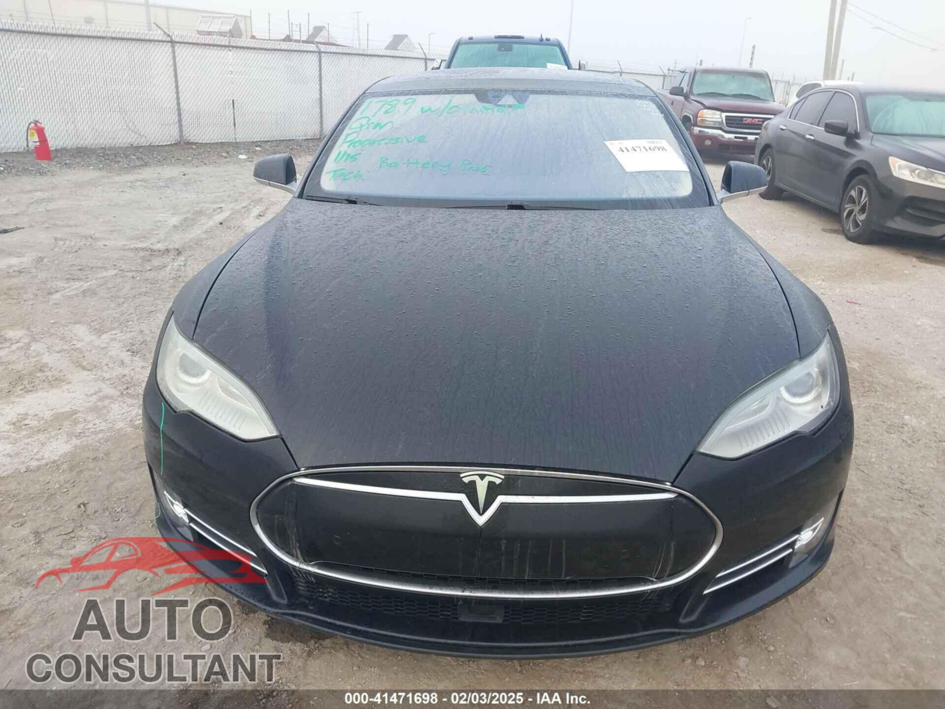 TESLA MODEL S 2015 - 5YJSA1E24FF111120