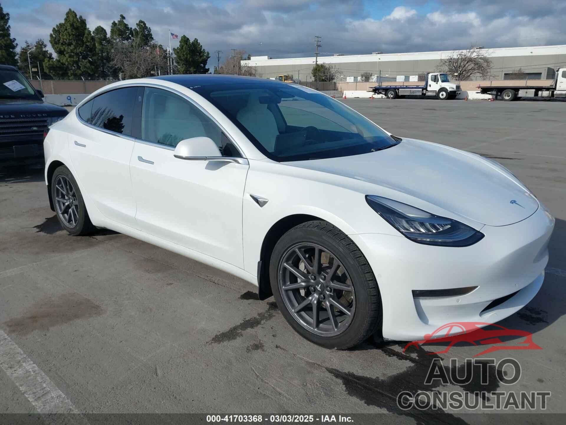 TESLA MODEL 3 2019 - 5YJ3E1EA0KF322776