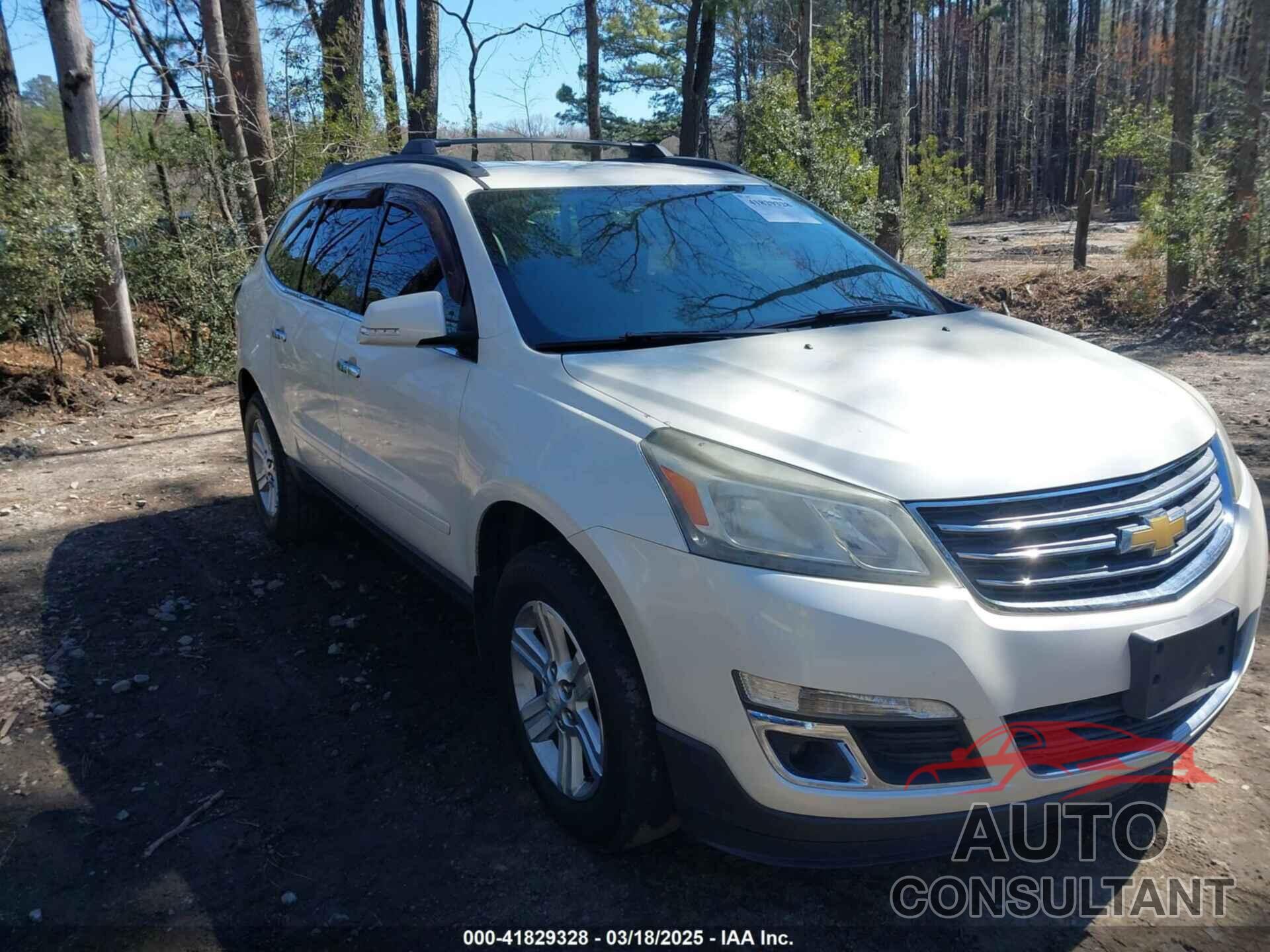 CHEVROLET TRAVERSE 2014 - 1GNKRHKD7EJ218183