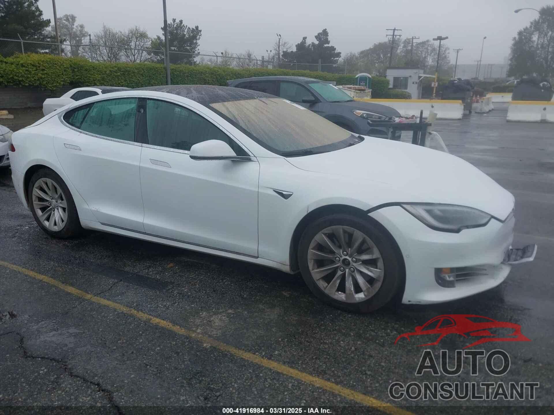 TESLA MODEL S 2018 - 5YJSA1E24JF275038
