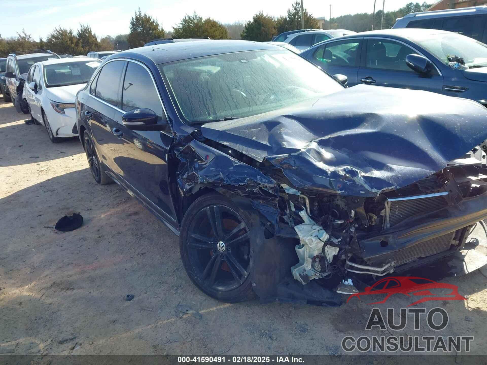 VOLKSWAGEN PASSAT 2014 - 1VWCT7A30EC044671