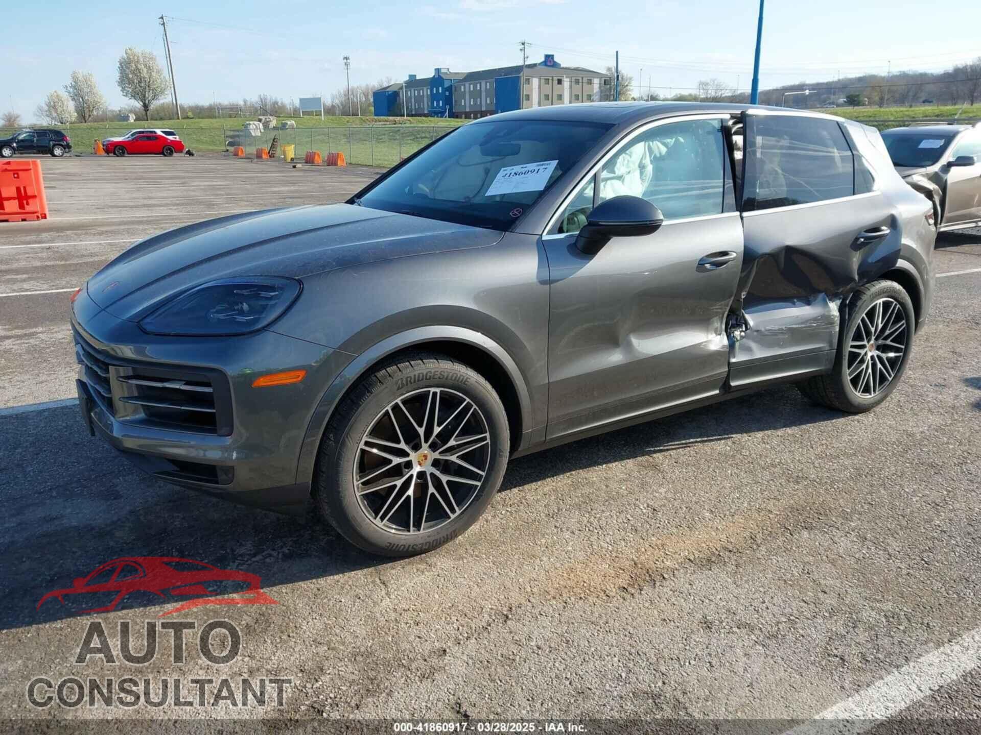 PORSCHE CAYENNE 2024 - WP1AA2AY9RDA04084
