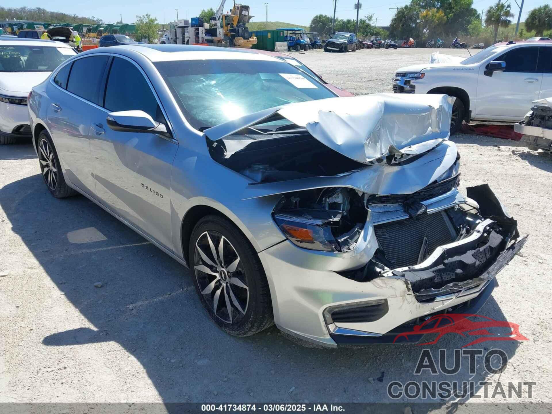 CHEVROLET MALIBU 2017 - 1G1ZE5ST4HF101525