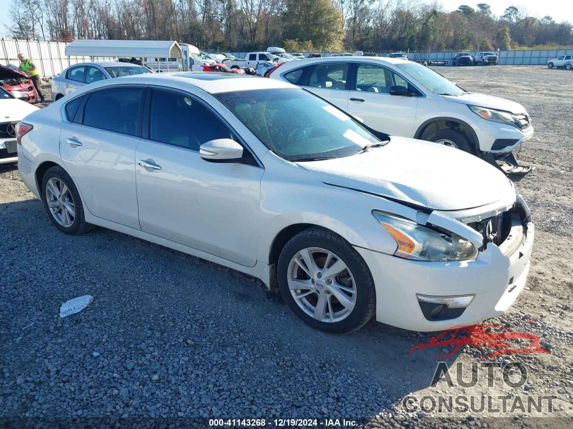 NISSAN ALTIMA 2015 - 1N4AL3AP5FN900824