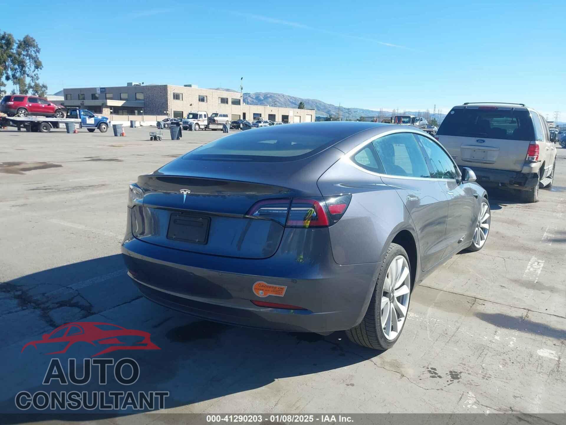 TESLA MODEL 3 2019 - 5YJ3E1EA3KF322500