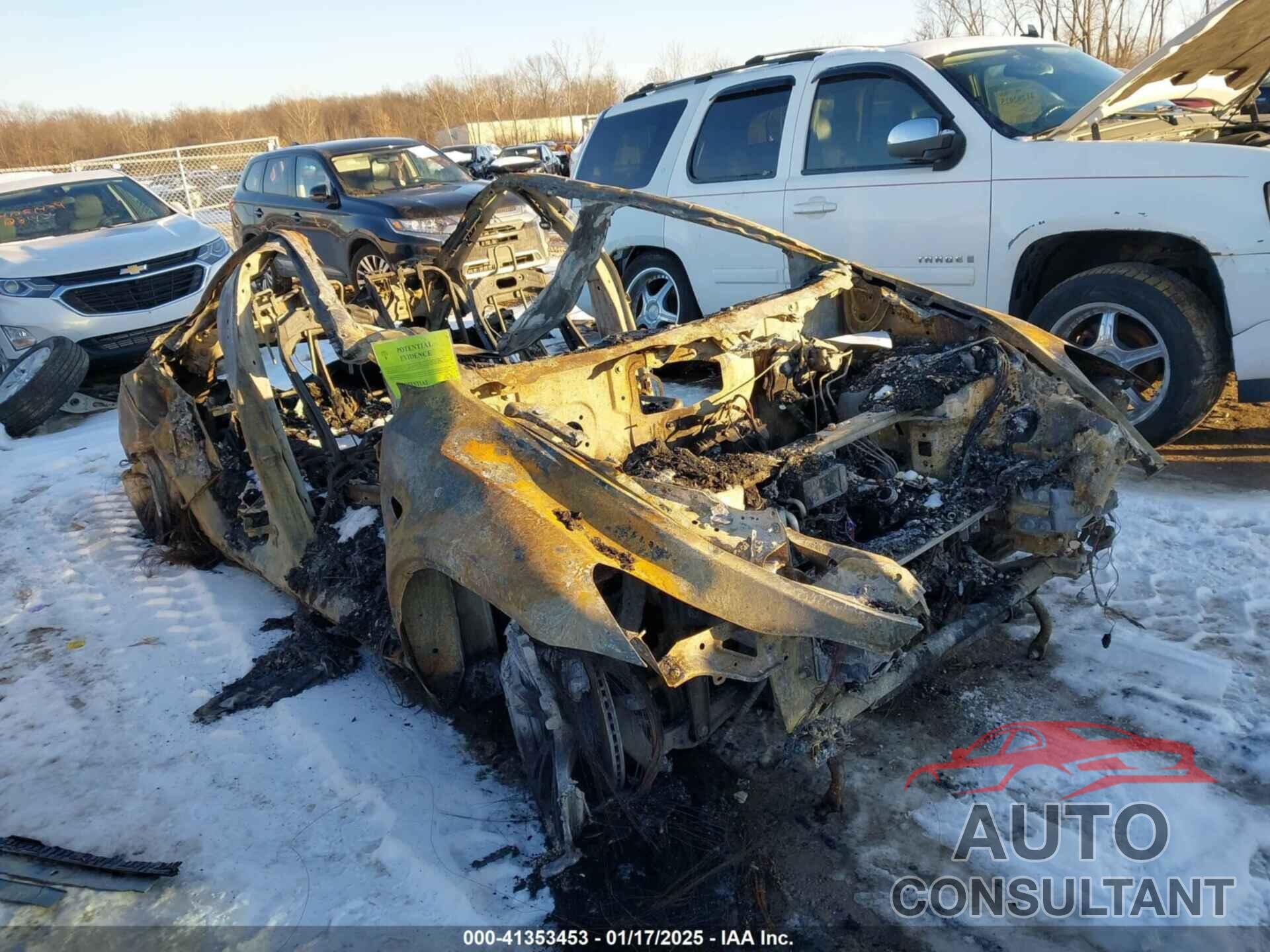 TESLA MODEL Y 2023 - 7SAYGDEE9PF805990