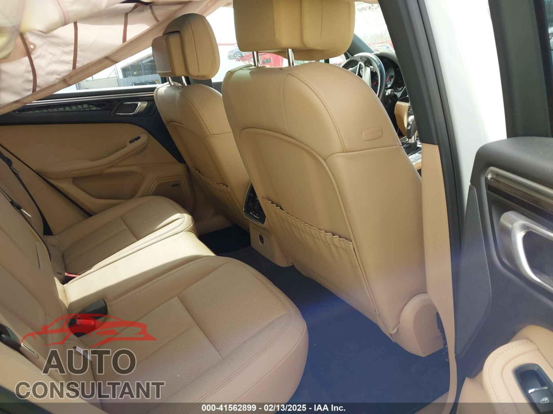 PORSCHE MACAN 2019 - WP1AB2A5XKLB33305