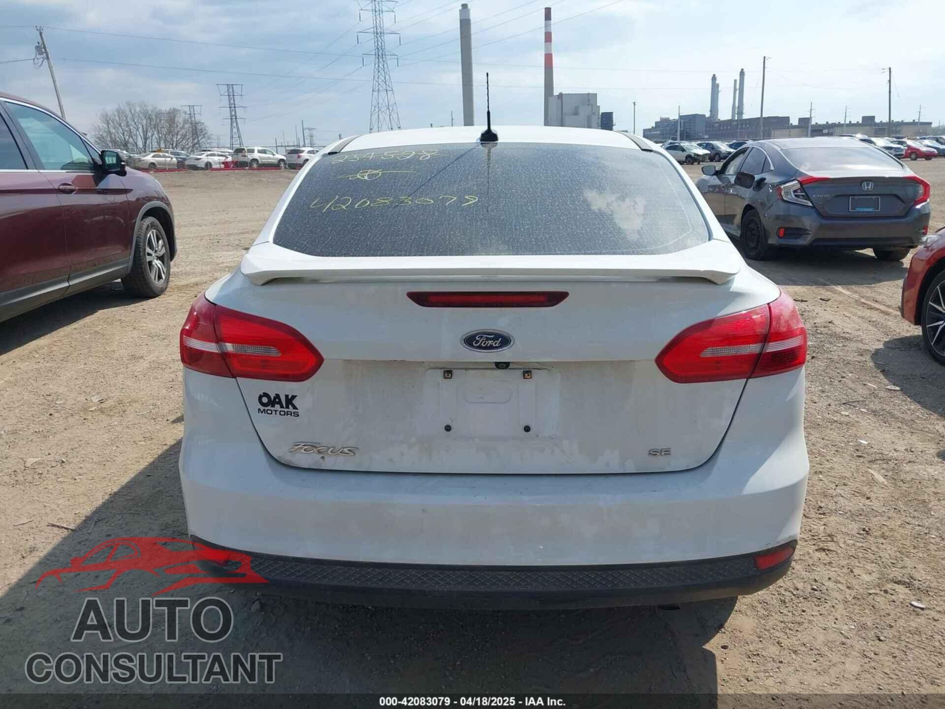 FORD FOCUS 2017 - 1FADP3F25HL234528