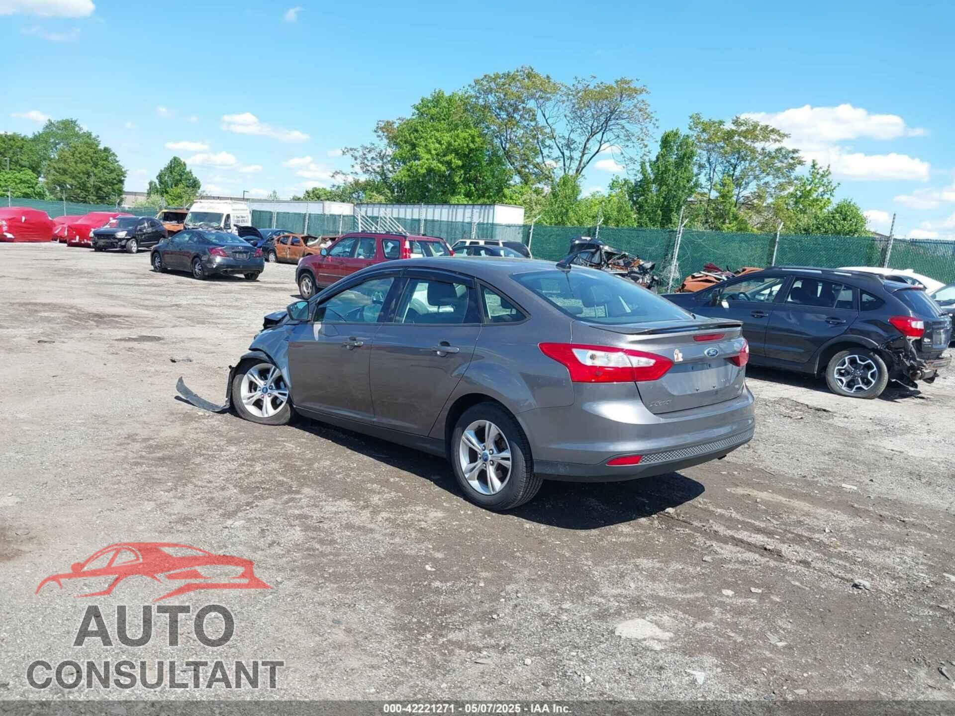 FORD FOCUS 2012 - 1FAHP3F2XCL265154