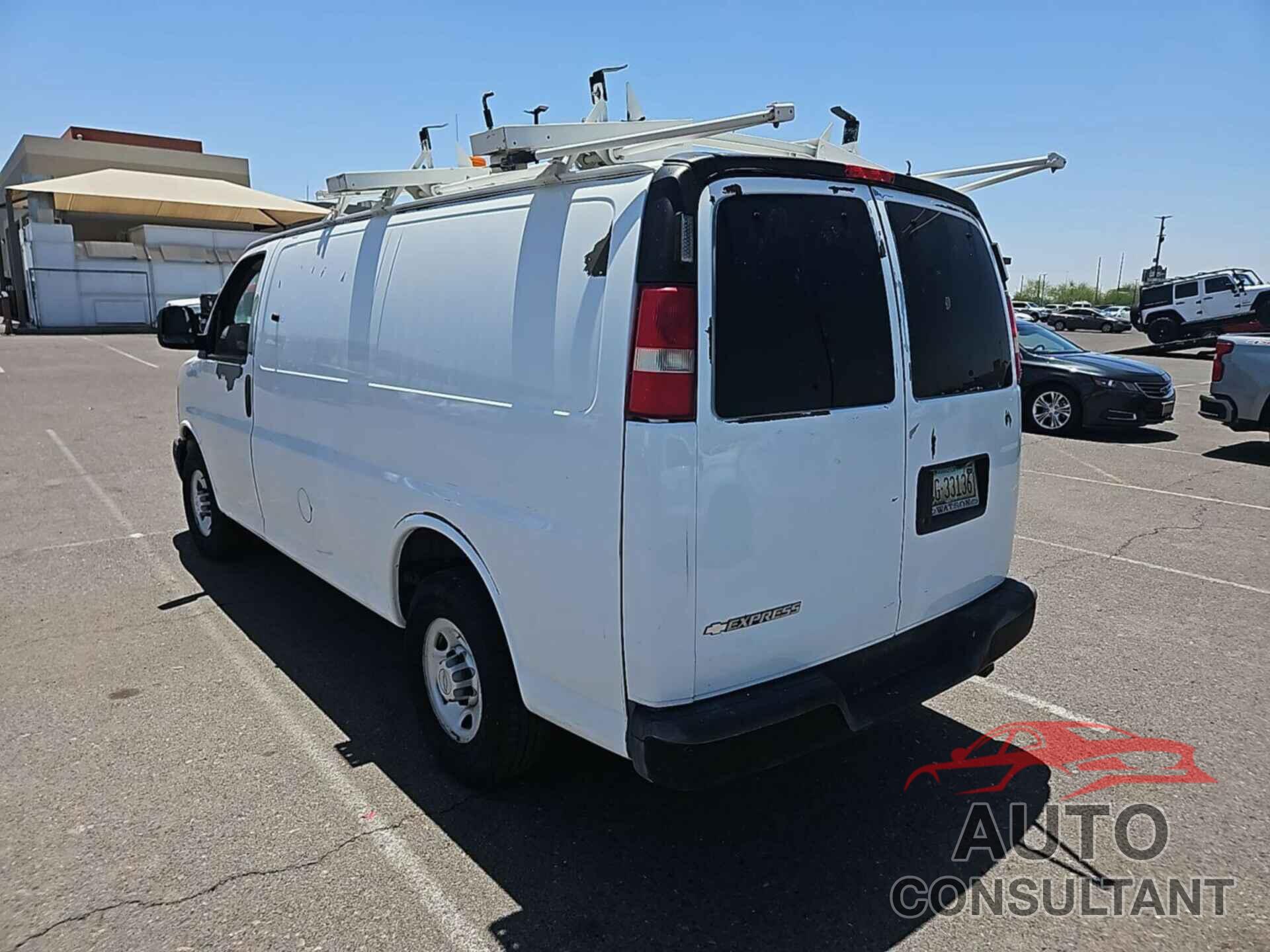CHEVROLET EXPRESS 2500 2010 - 1GCZGFBA1A1174330