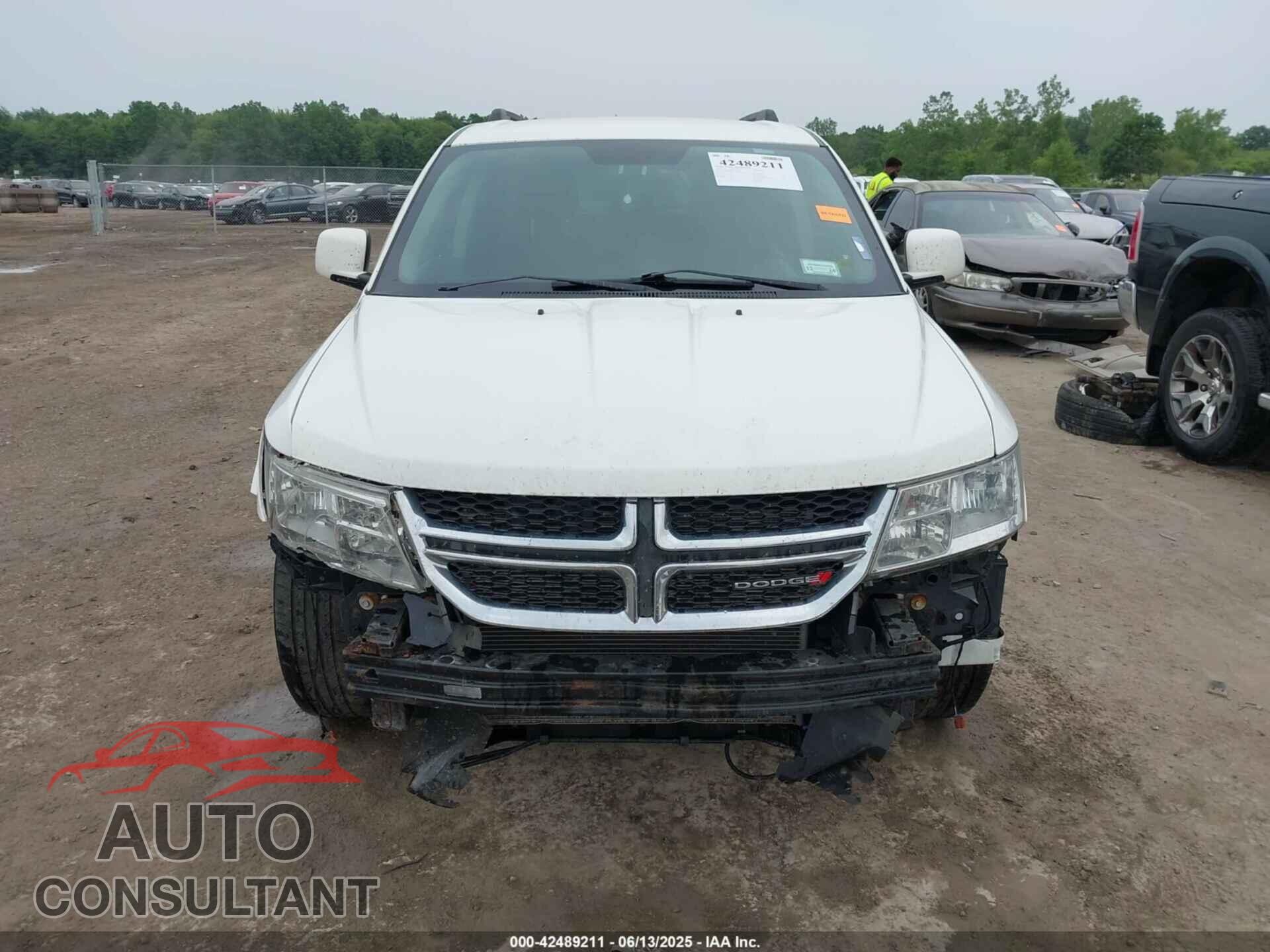 DODGE JOURNEY 2015 - 3C4PDCBB6FT604604