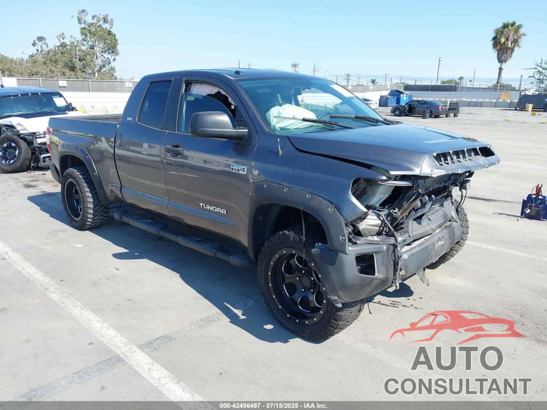 TOYOTA TUNDRA 2016 - 5TFRY5F15GX210639