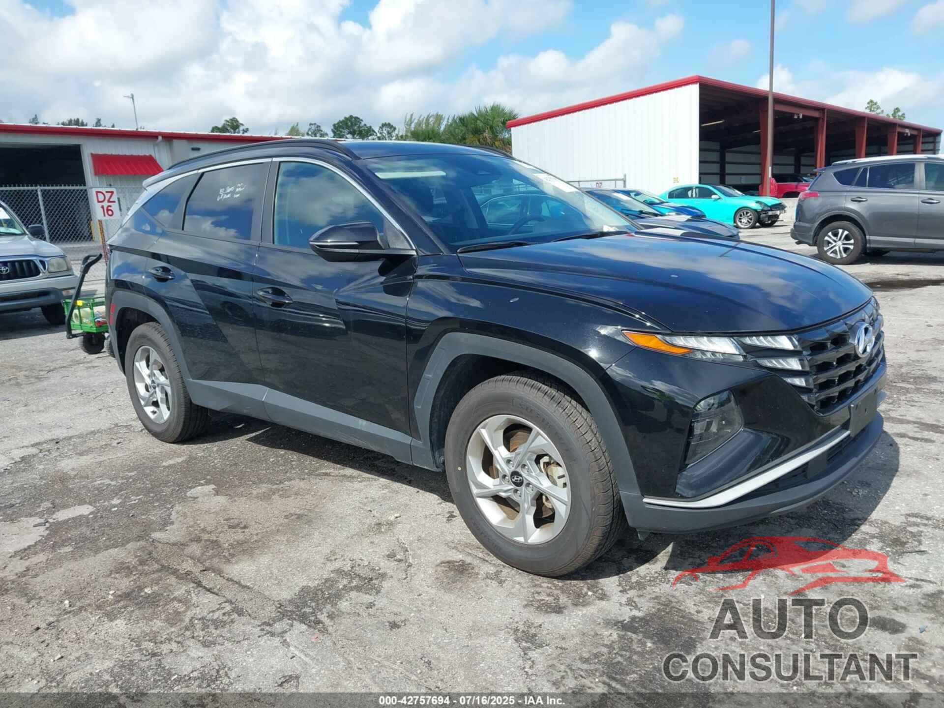 HYUNDAI TUCSON 2023 - 5NMJBCAE1PH217870