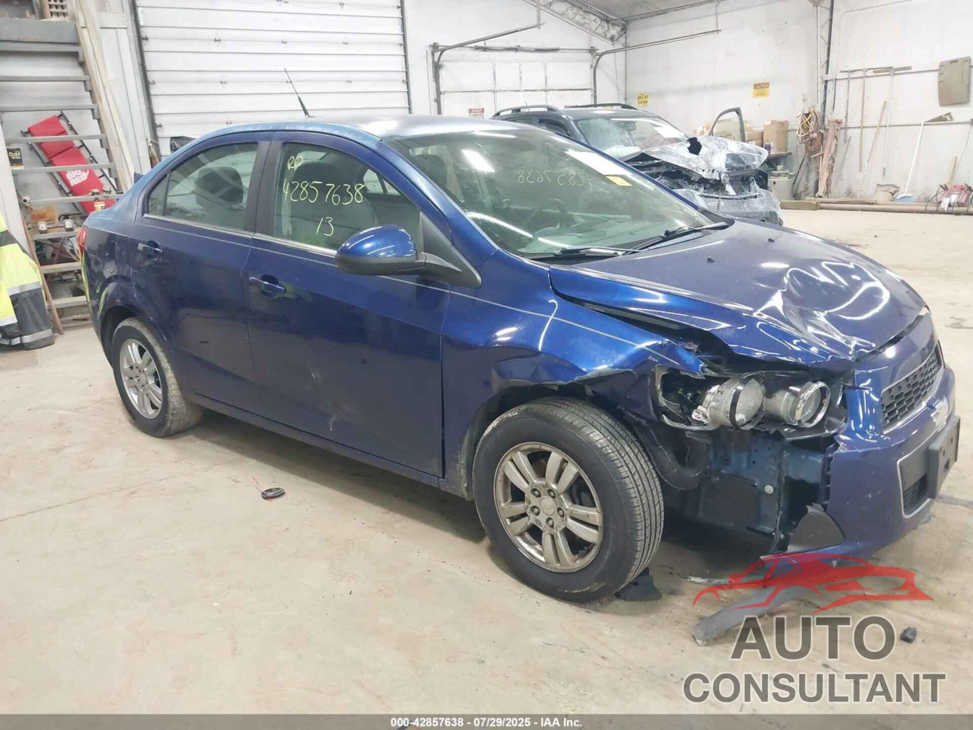 CHEVROLET SONIC 2013 - 1G1JC5SH1D4211842