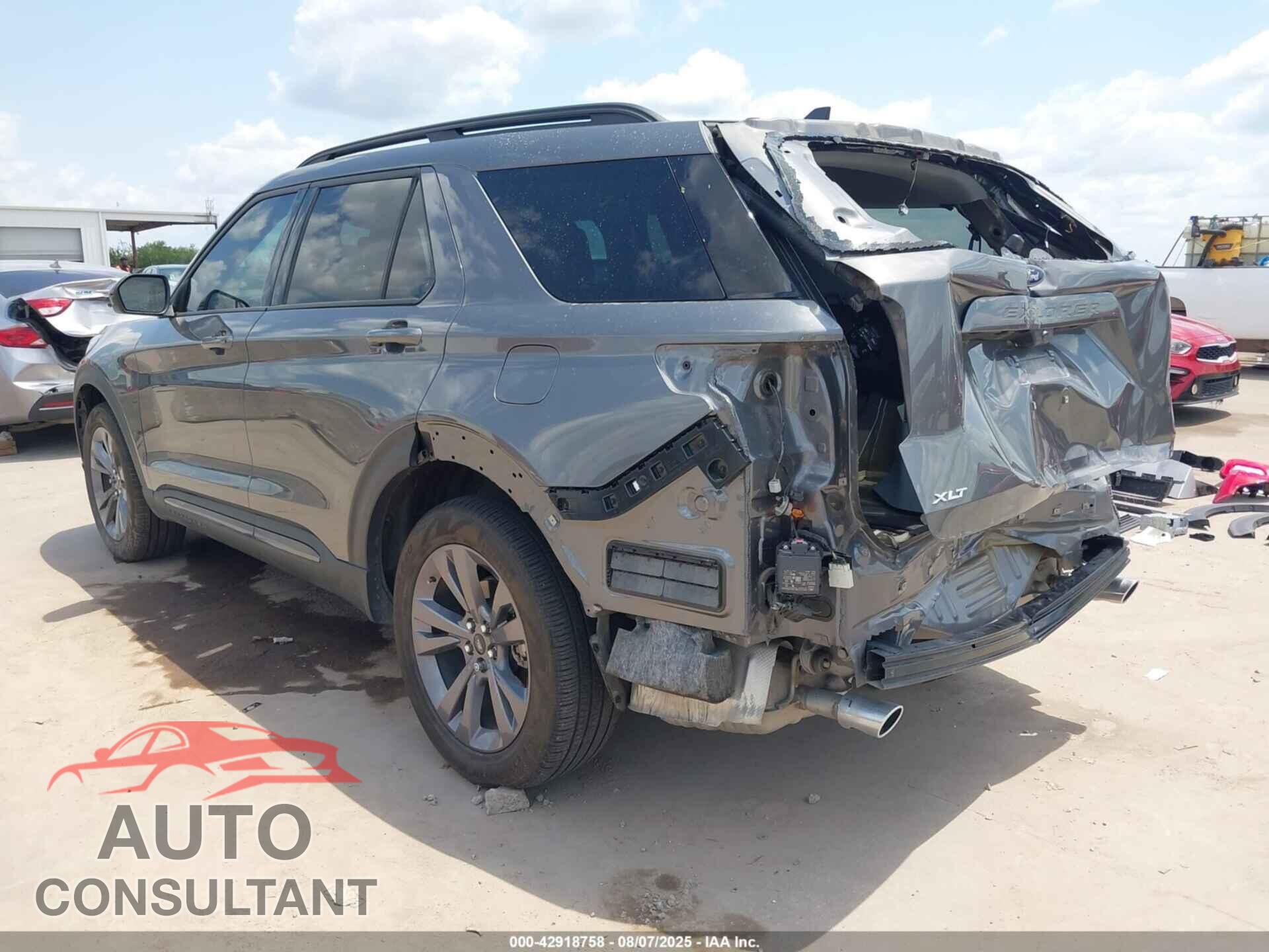 FORD EXPLORER 2023 - 1FMSK7DHXPGB52165