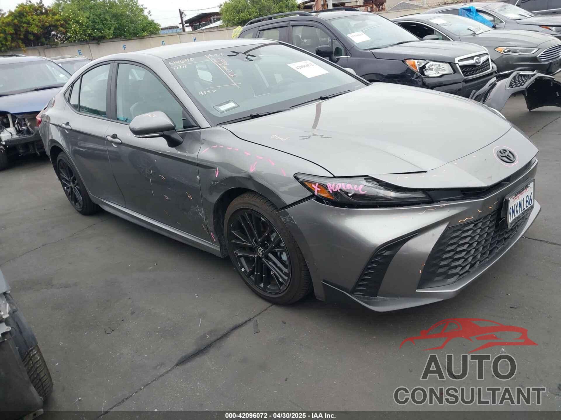 TOYOTA CAMRY 2025 - 4T1DAACKXSU528203