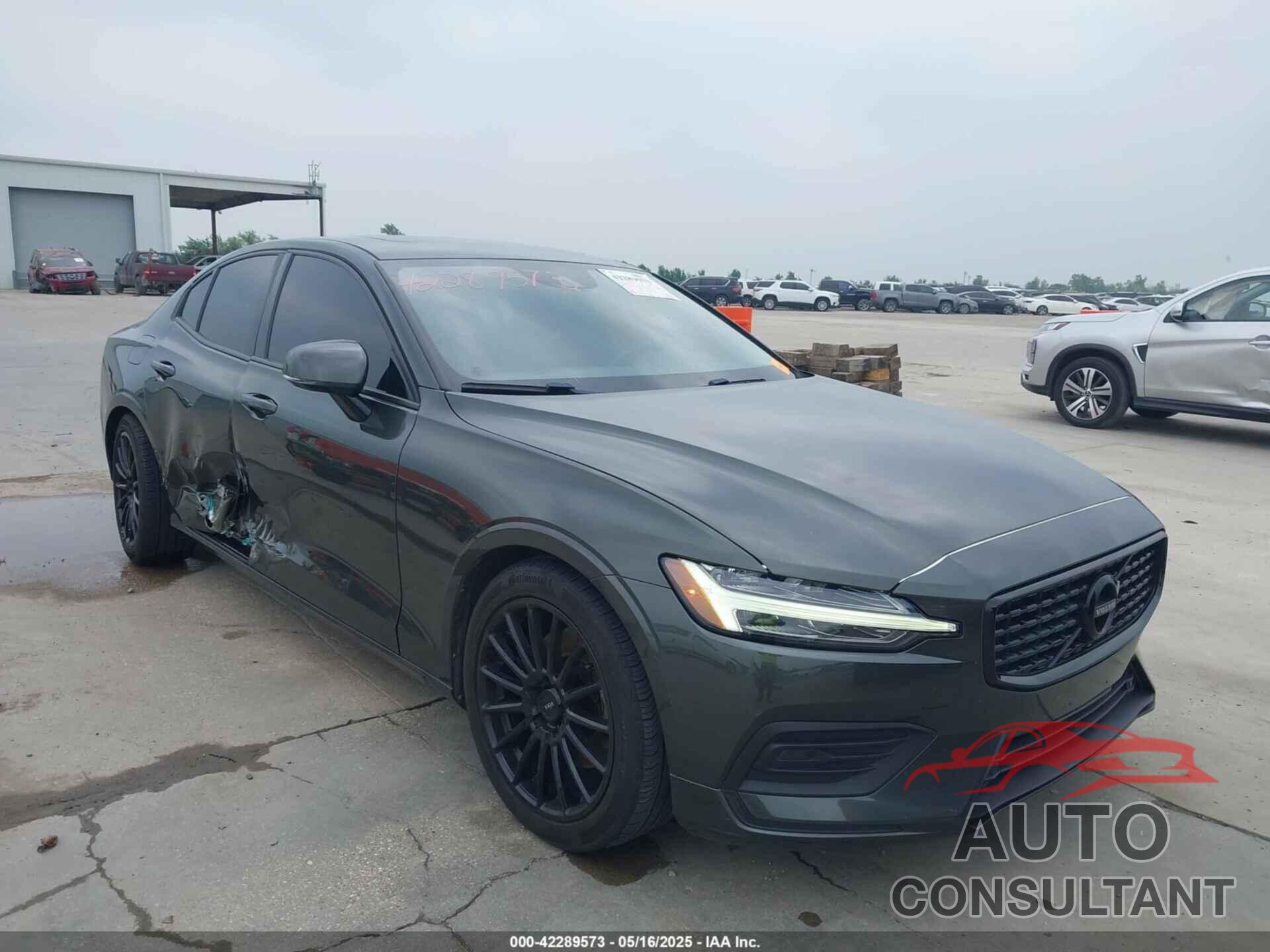 VOLVO S60 2020 - 7JR102FK3LG047013