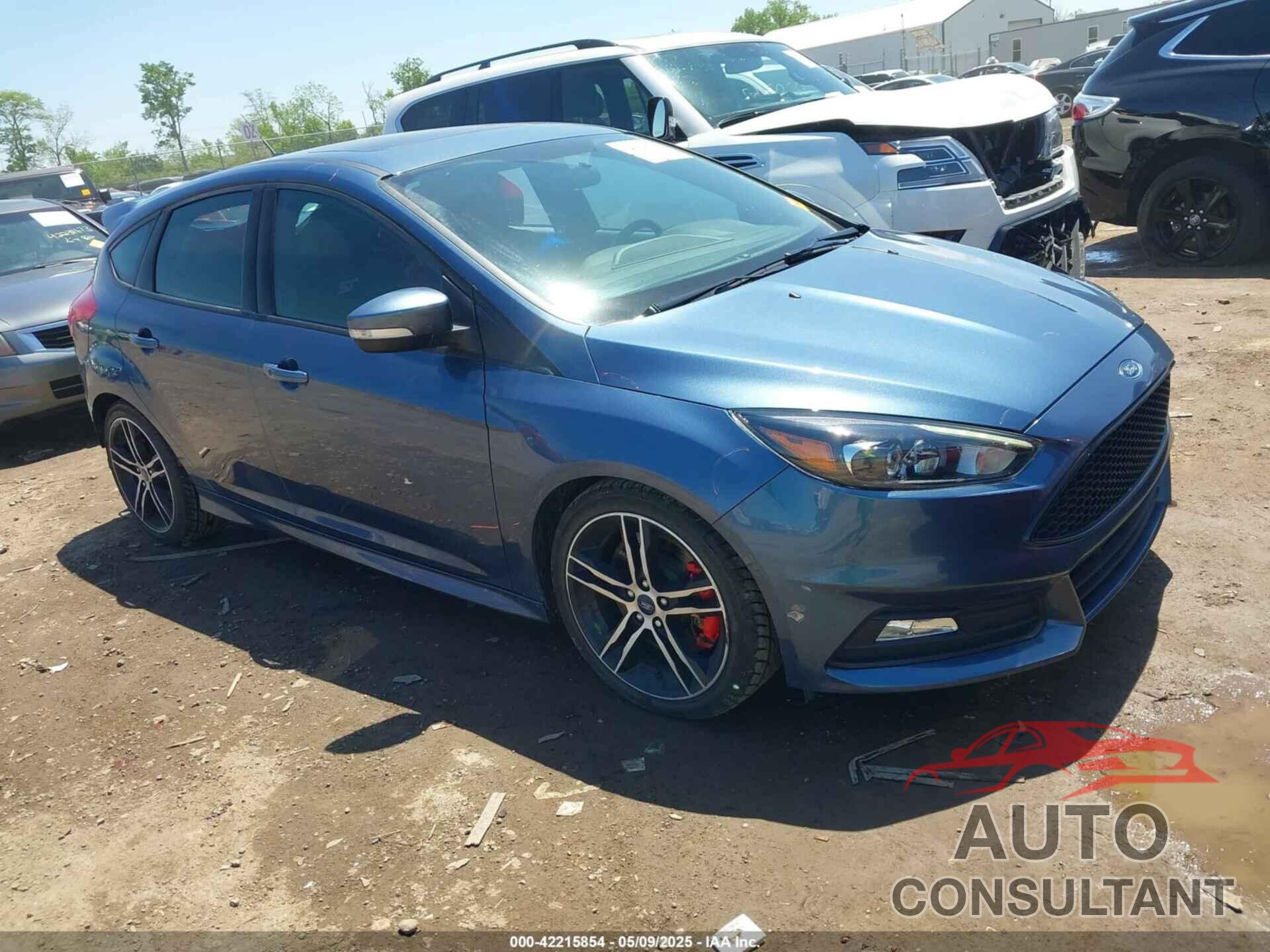 FORD FOCUS ST 2018 - 1FADP3L96JL228759