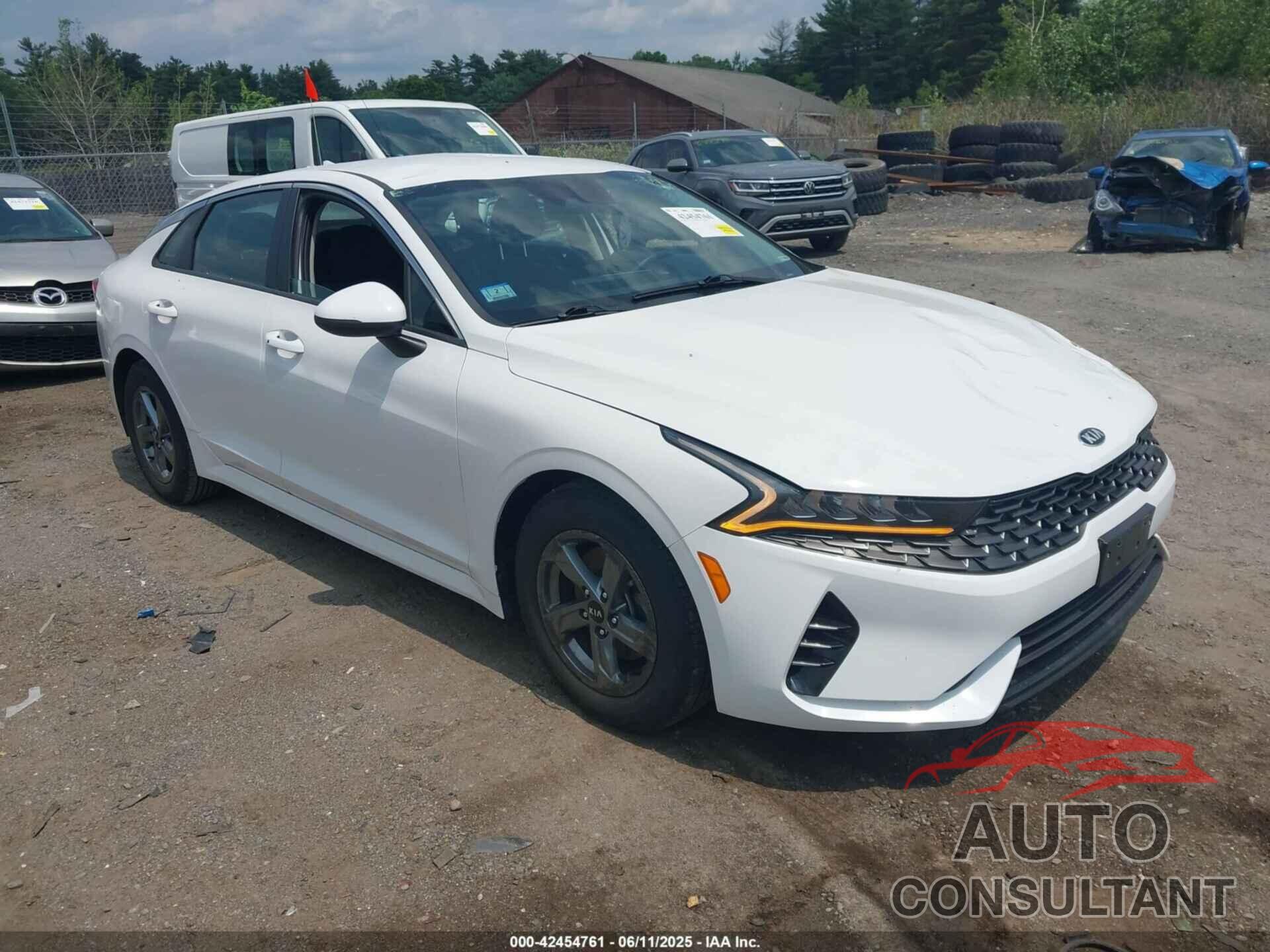 KIA K5 2021 - 5XXG14J23MG056151