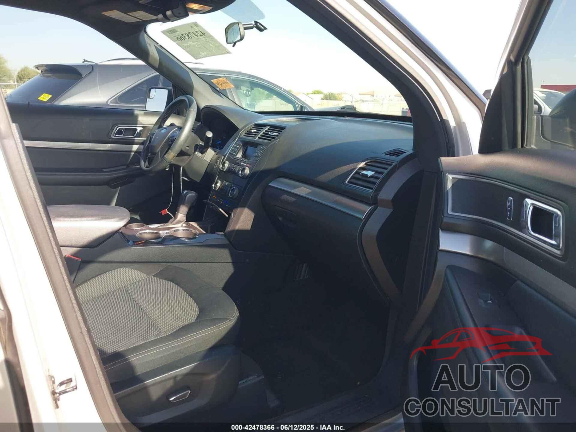 FORD EXPLORER 2018 - 1FM5K7D86JGA14644
