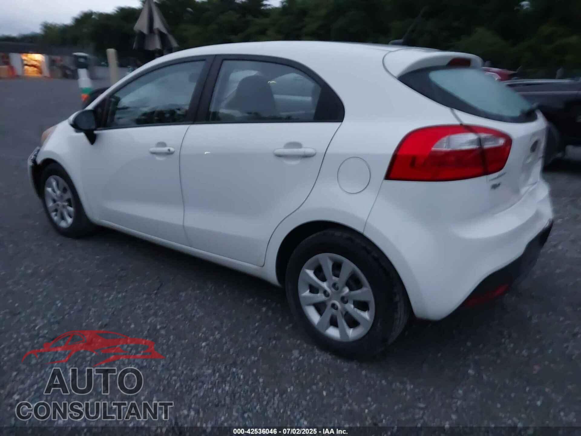KIA RIO5 2012 - KNADN5A3XC6012437