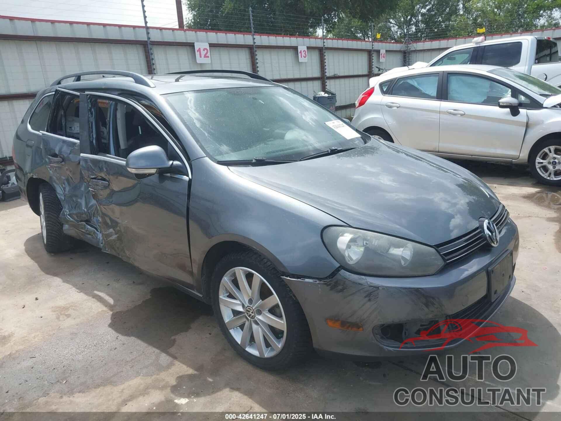 VOLKSWAGEN JETTA SPORTWAGEN 2011 - 3VWPL7AJ8BM635499