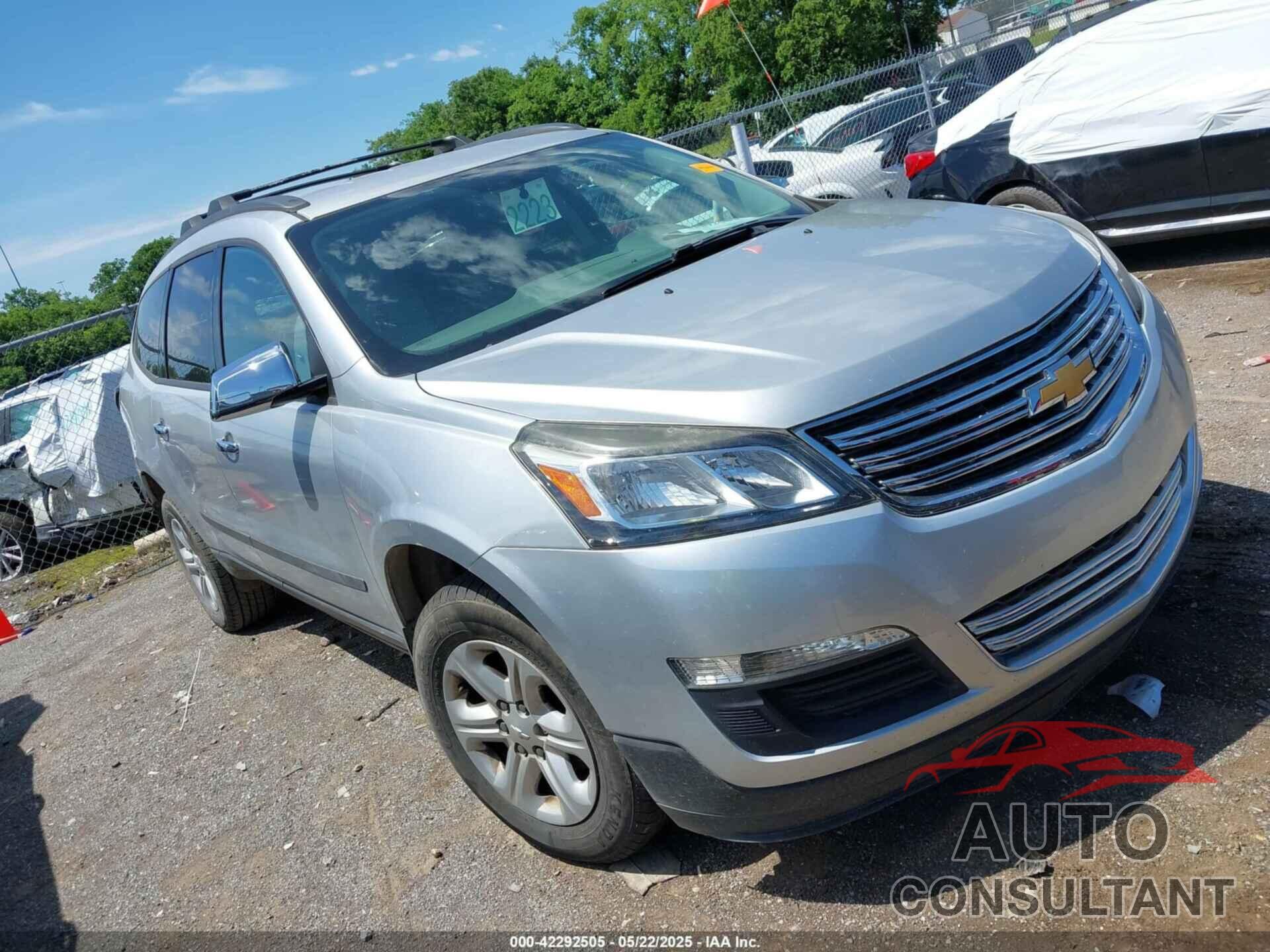 CHEVROLET TRAVERSE 2017 - 1GNKRFKD5HJ247271