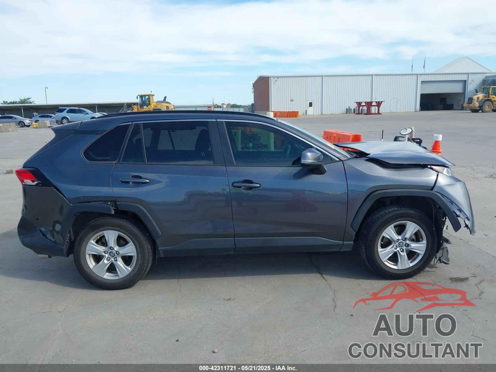 TOYOTA RAV4 2019 - JTMW1RFV6KD011465
