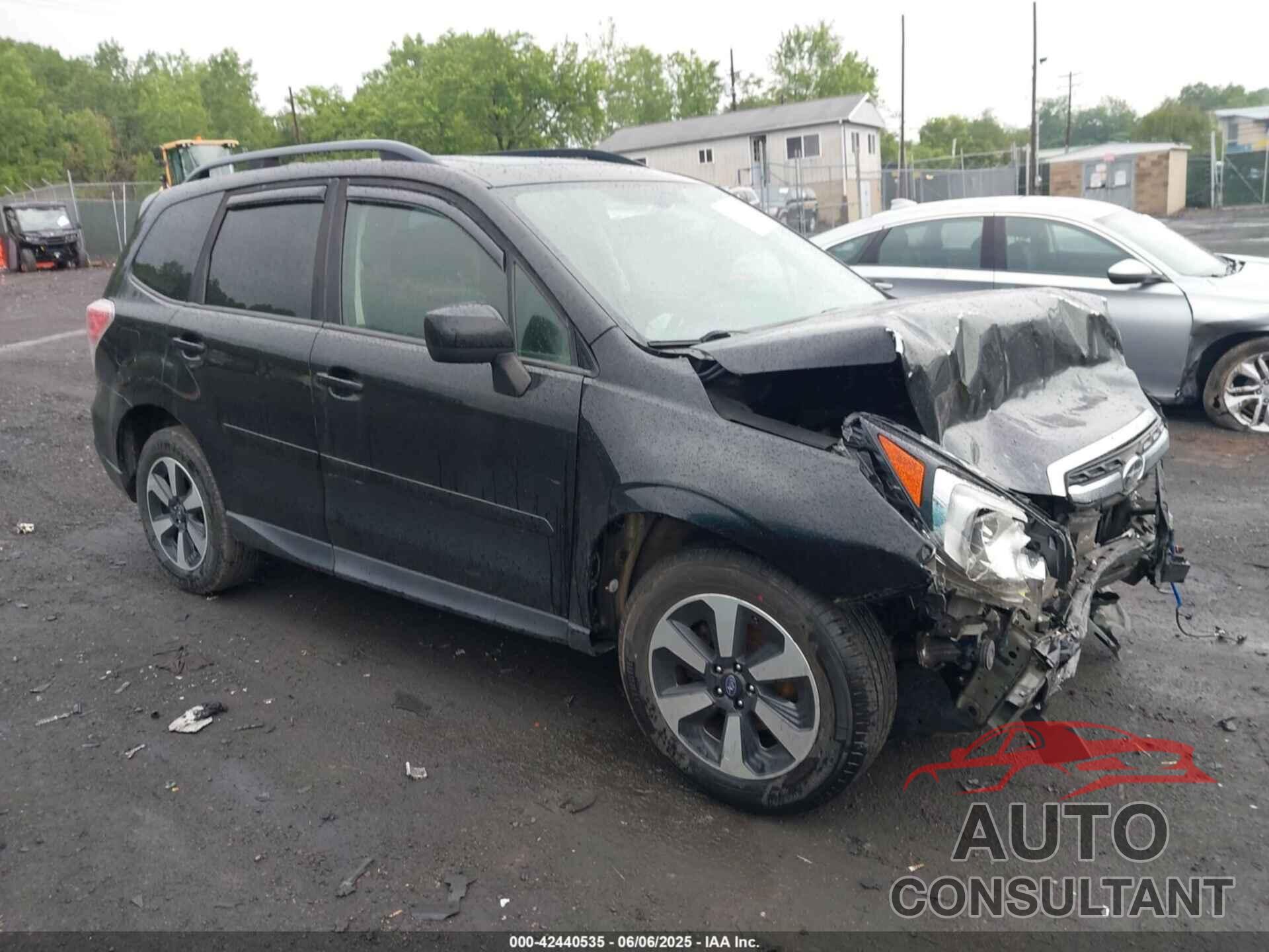 SUBARU FORESTER 2017 - JF2SJAECXHH519862