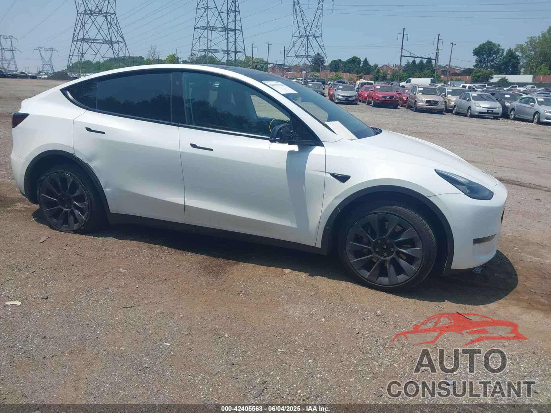 TESLA MODEL Y 2022 - 7SAYGDEE2NF385597