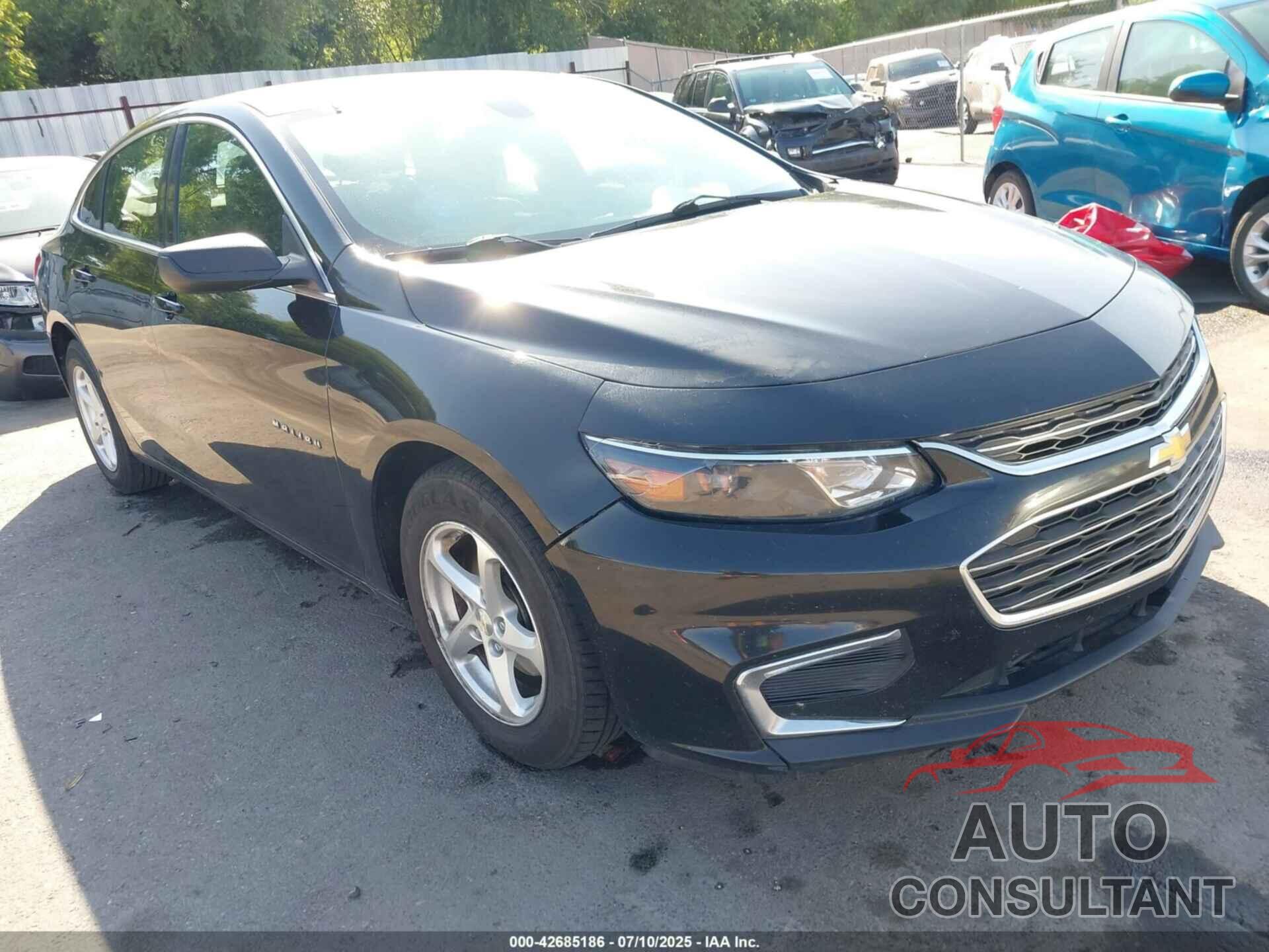 CHEVROLET MALIBU 2017 - 1G1ZB5STXHF253656