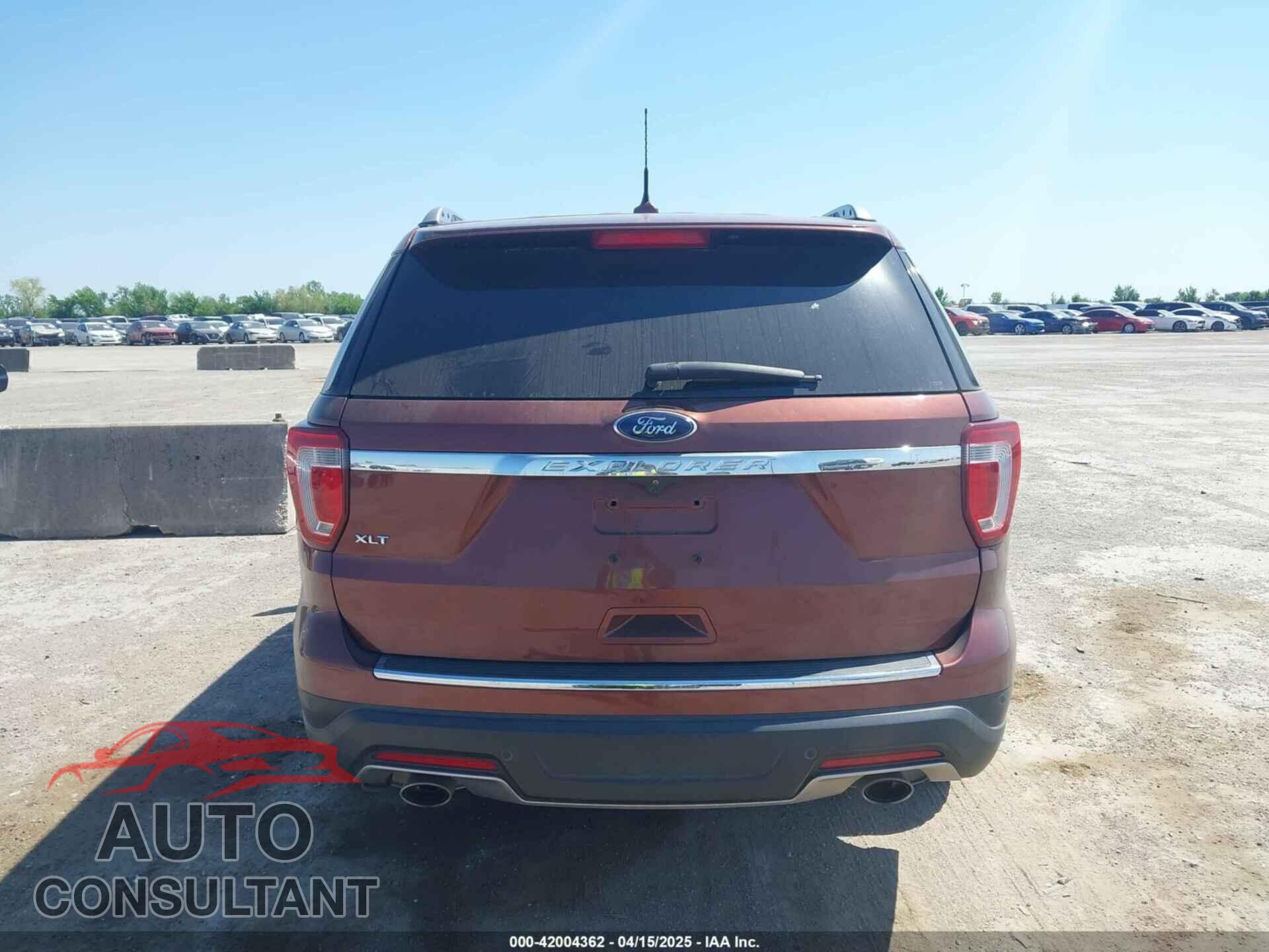 FORD EXPLORER 2018 - 1FM5K7D88JGB17094