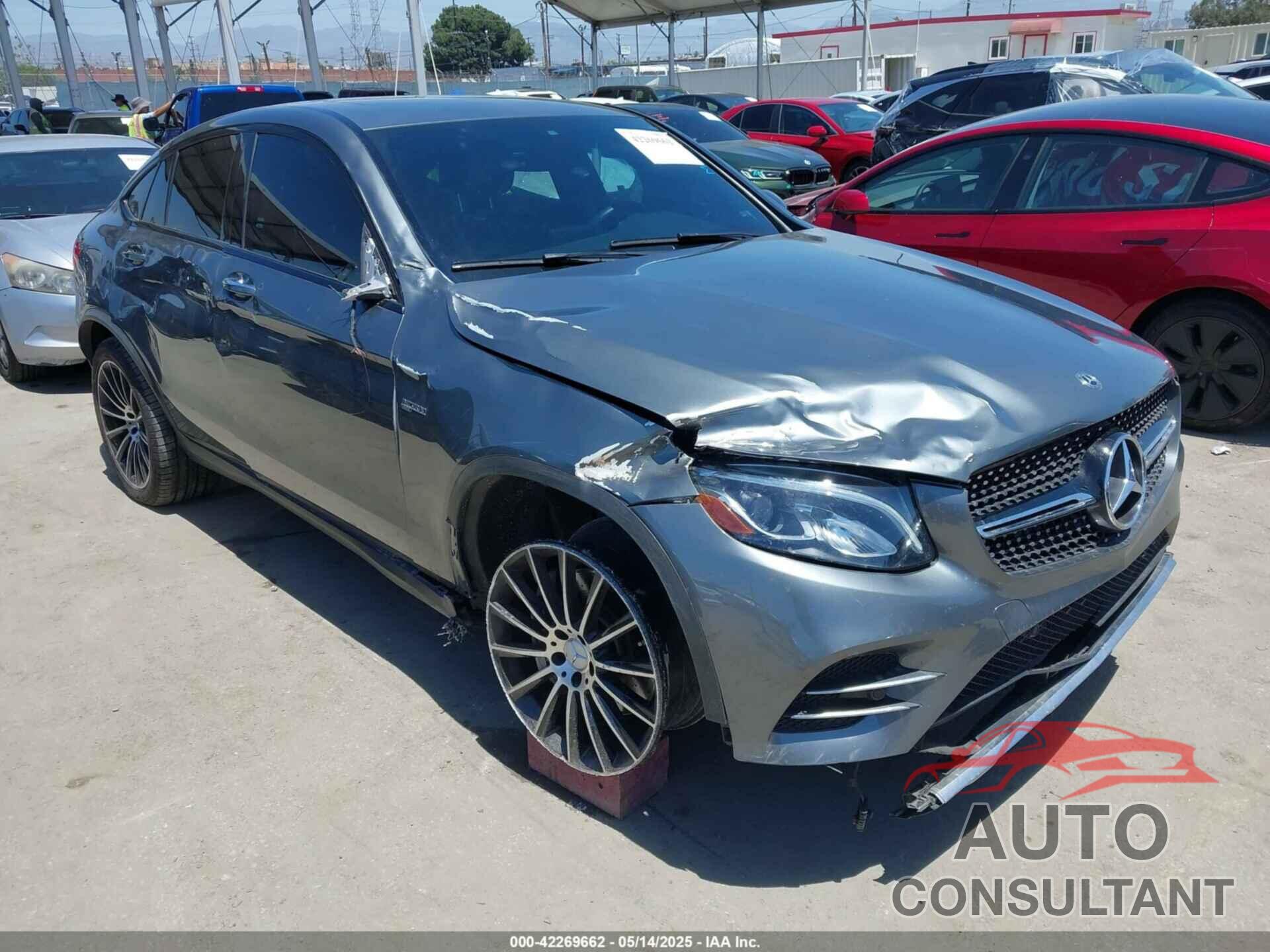 MERCEDES-BENZ AMG GLC 43 COUPE 2019 - WDC0J6EBXKF596349