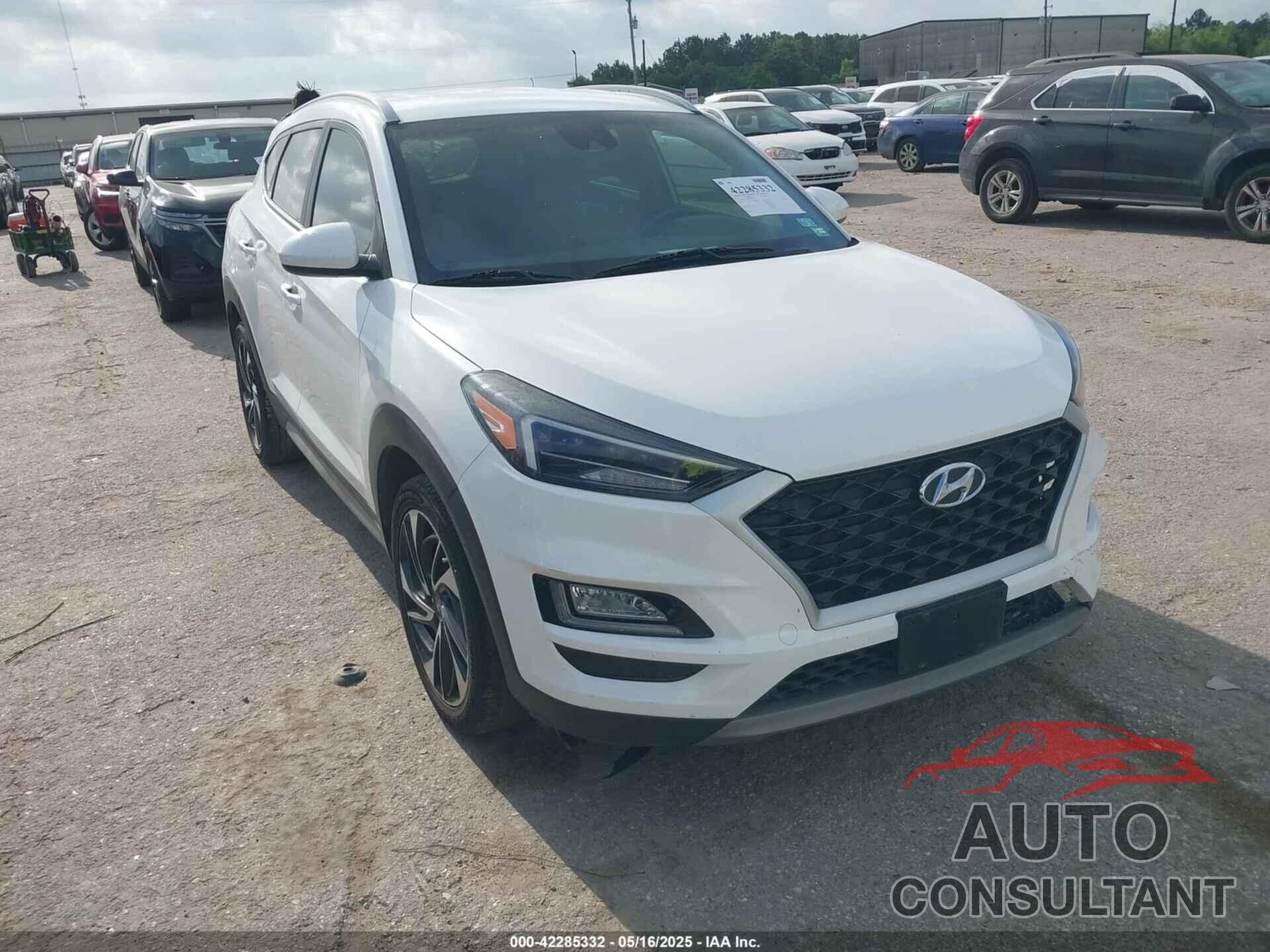 HYUNDAI TUCSON 2021 - KM8J33AL4MU313925