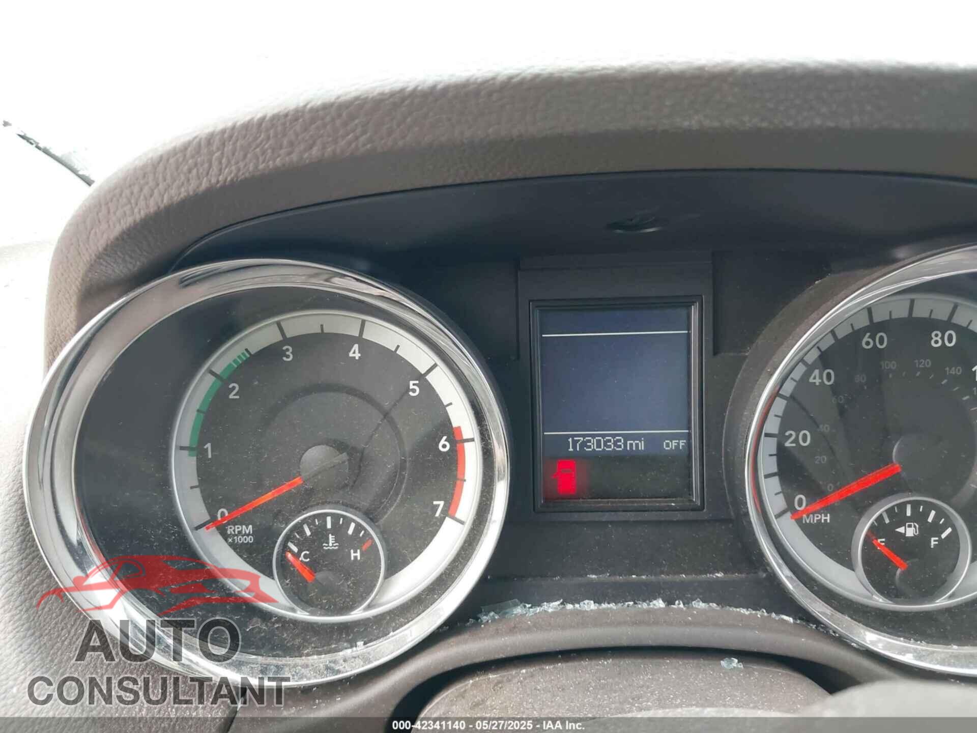 DODGE DURANGO 2011 - 1D4SD4GT0BC638015