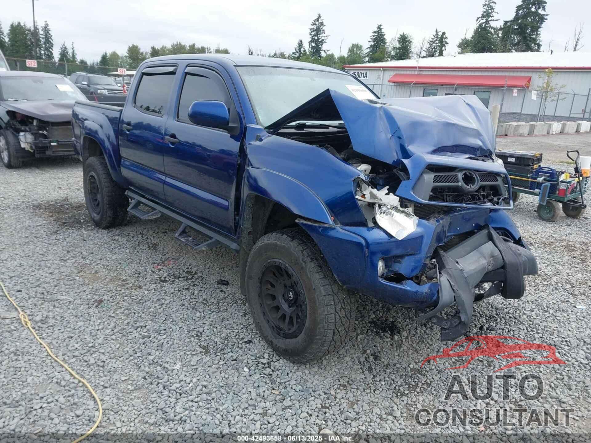 TOYOTA TACOMA 2015 - 3TMLU4EN1FM186747