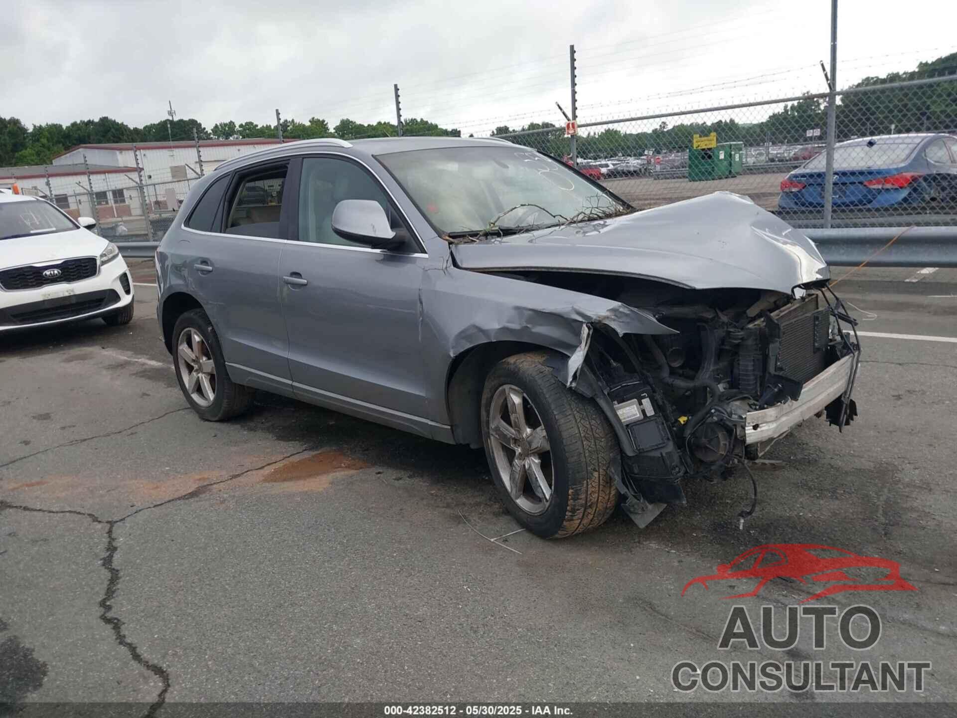 AUDI Q5 2010 - WA1LKAFP3AA005541