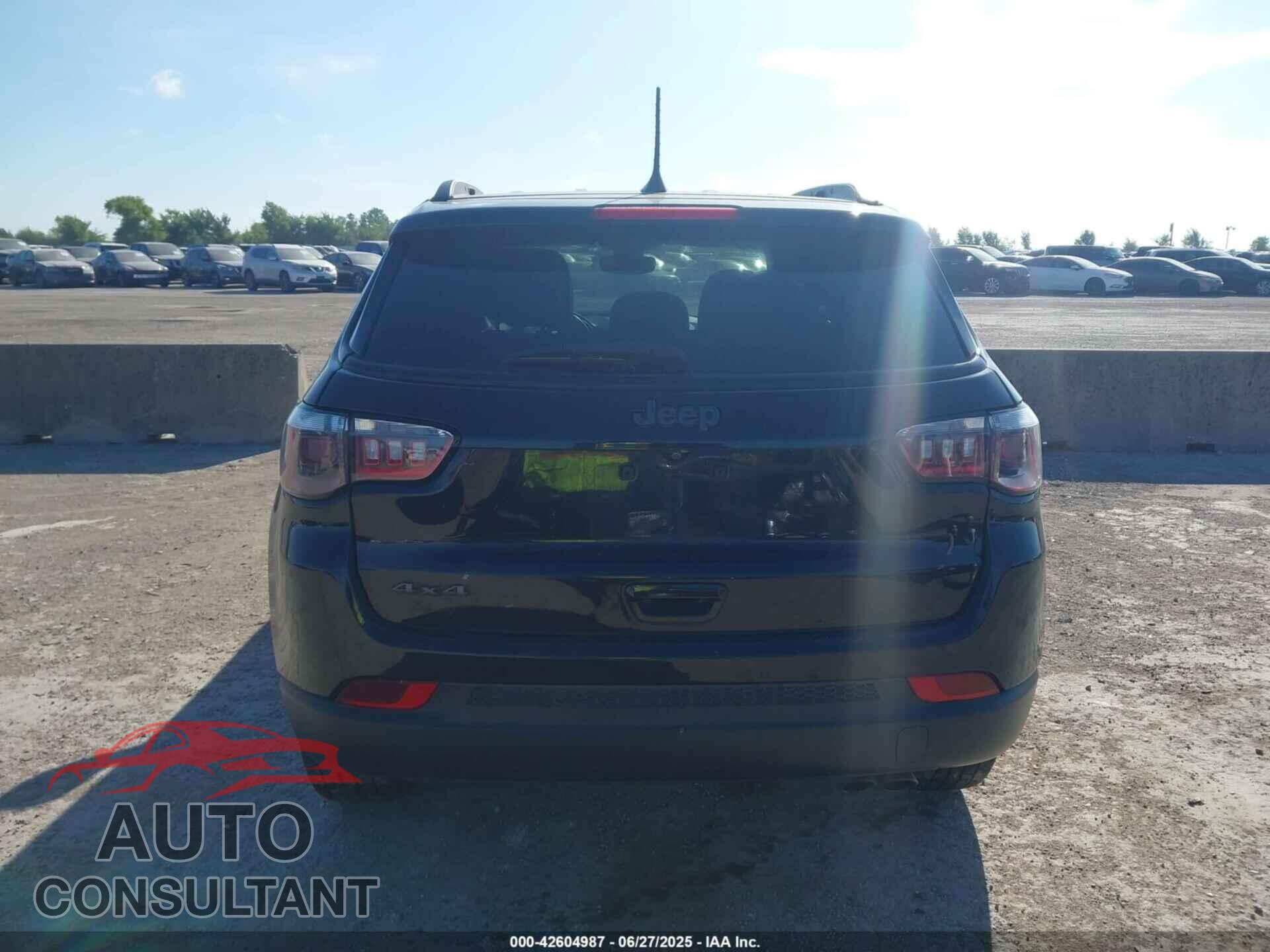 JEEP COMPASS 2021 - 3C4NJDEB3MT601660
