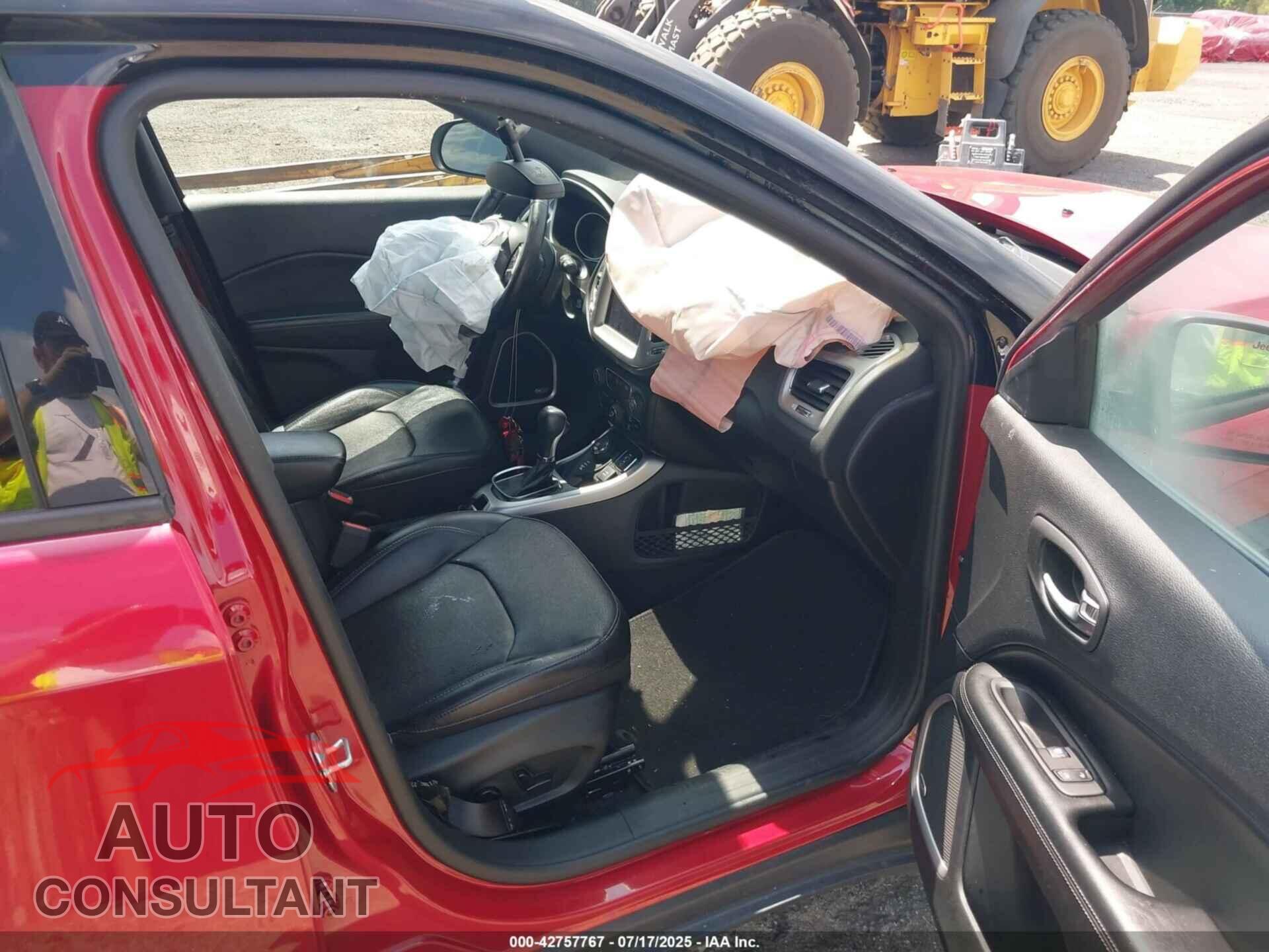 JEEP COMPASS 2020 - 3C4NJDCB3LT254896