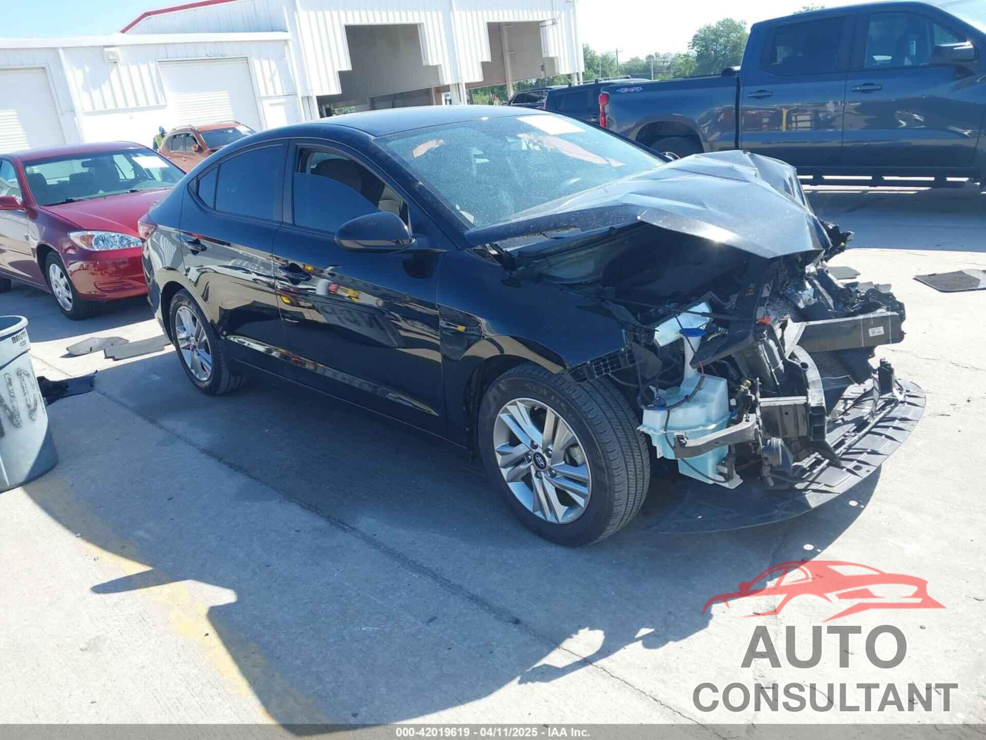 HYUNDAI ELANTRA 2020 - KMHD84LF2LU065698
