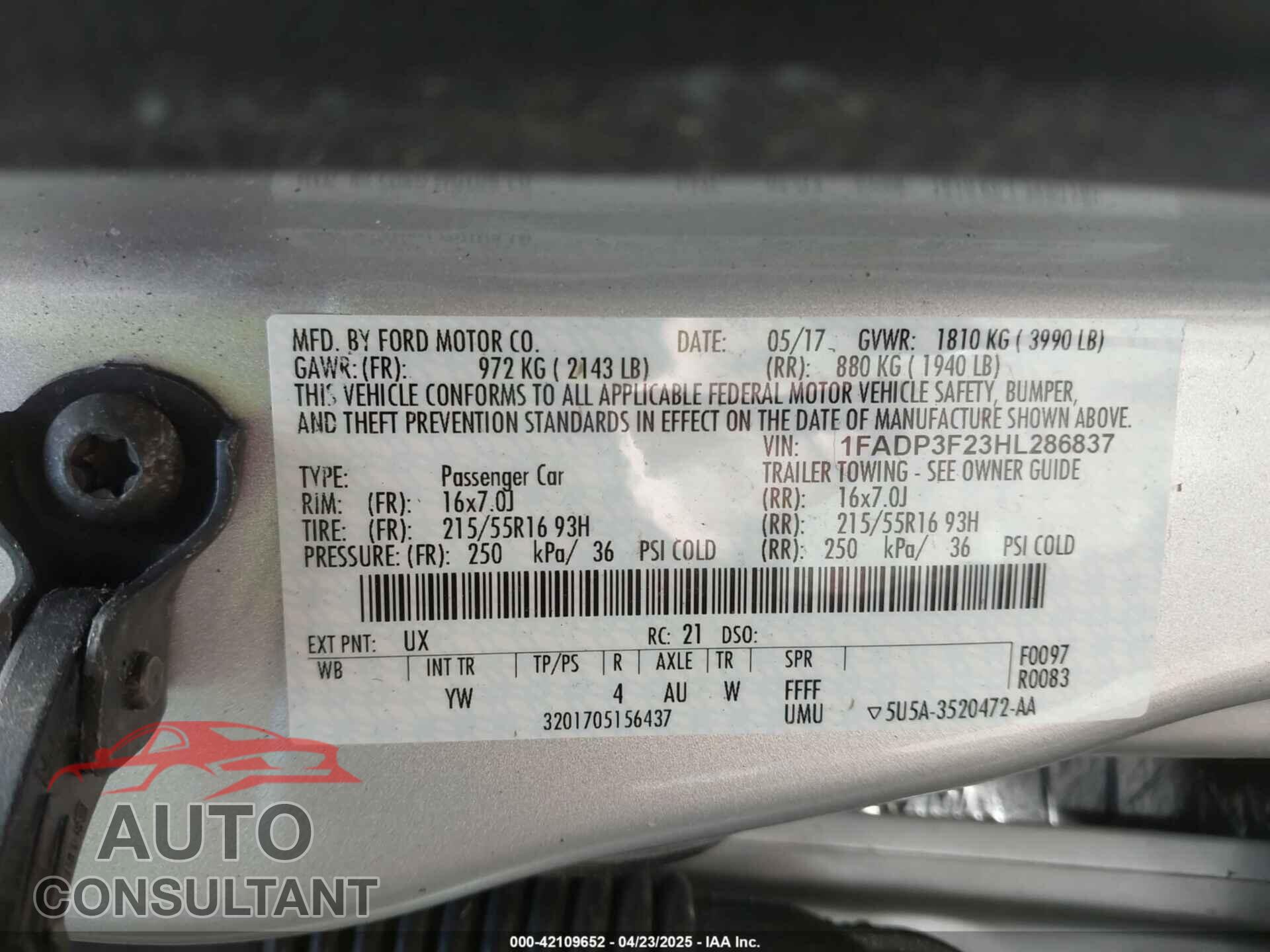 FORD FOCUS 2017 - 1FADP3F23HL286837