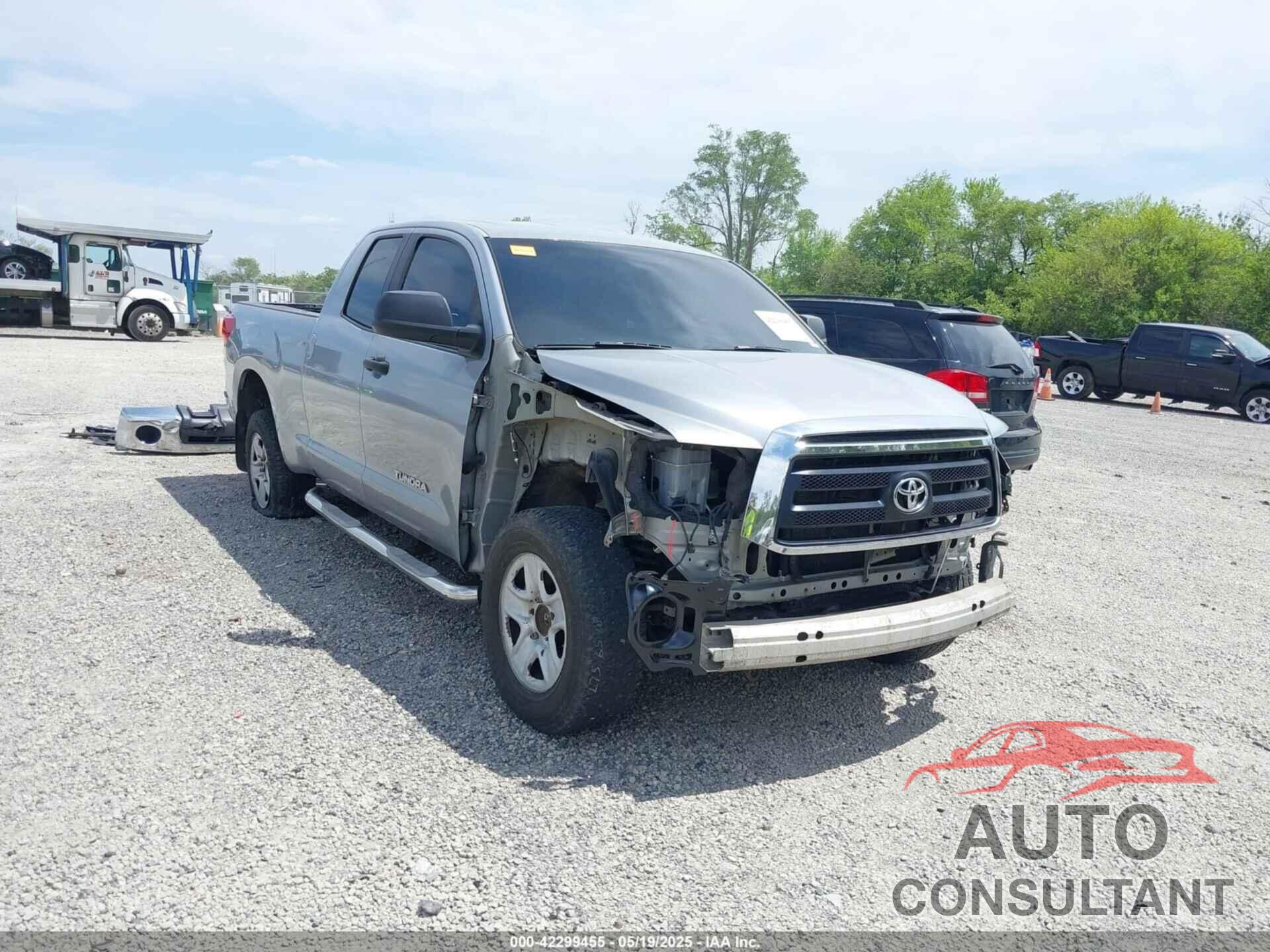 TOYOTA TUNDRA 2010 - 5TFRU5F16AX020545