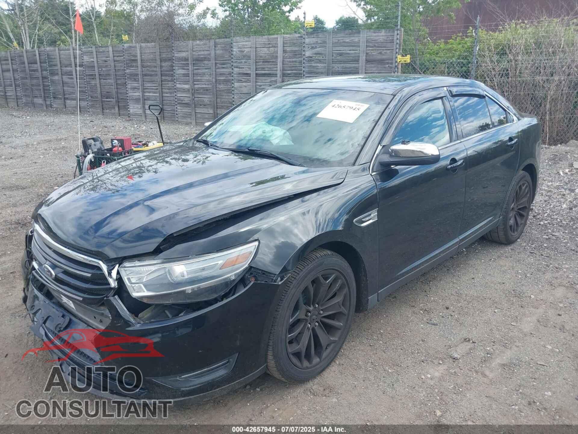 FORD TAURUS 2013 - 1FAHP2F82DG232206